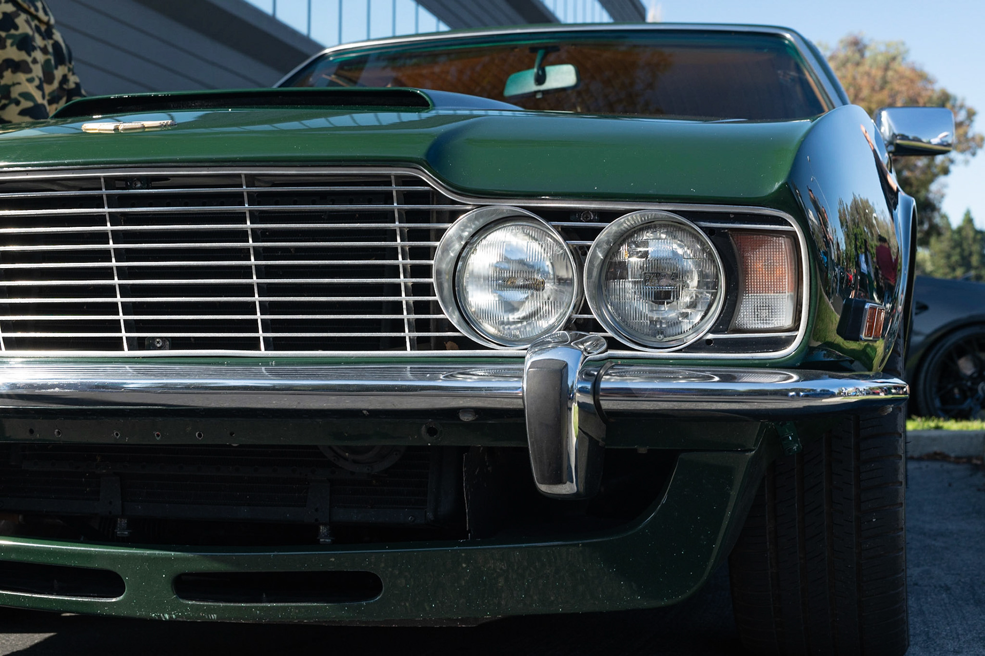 Aston-Martin V8 DBS