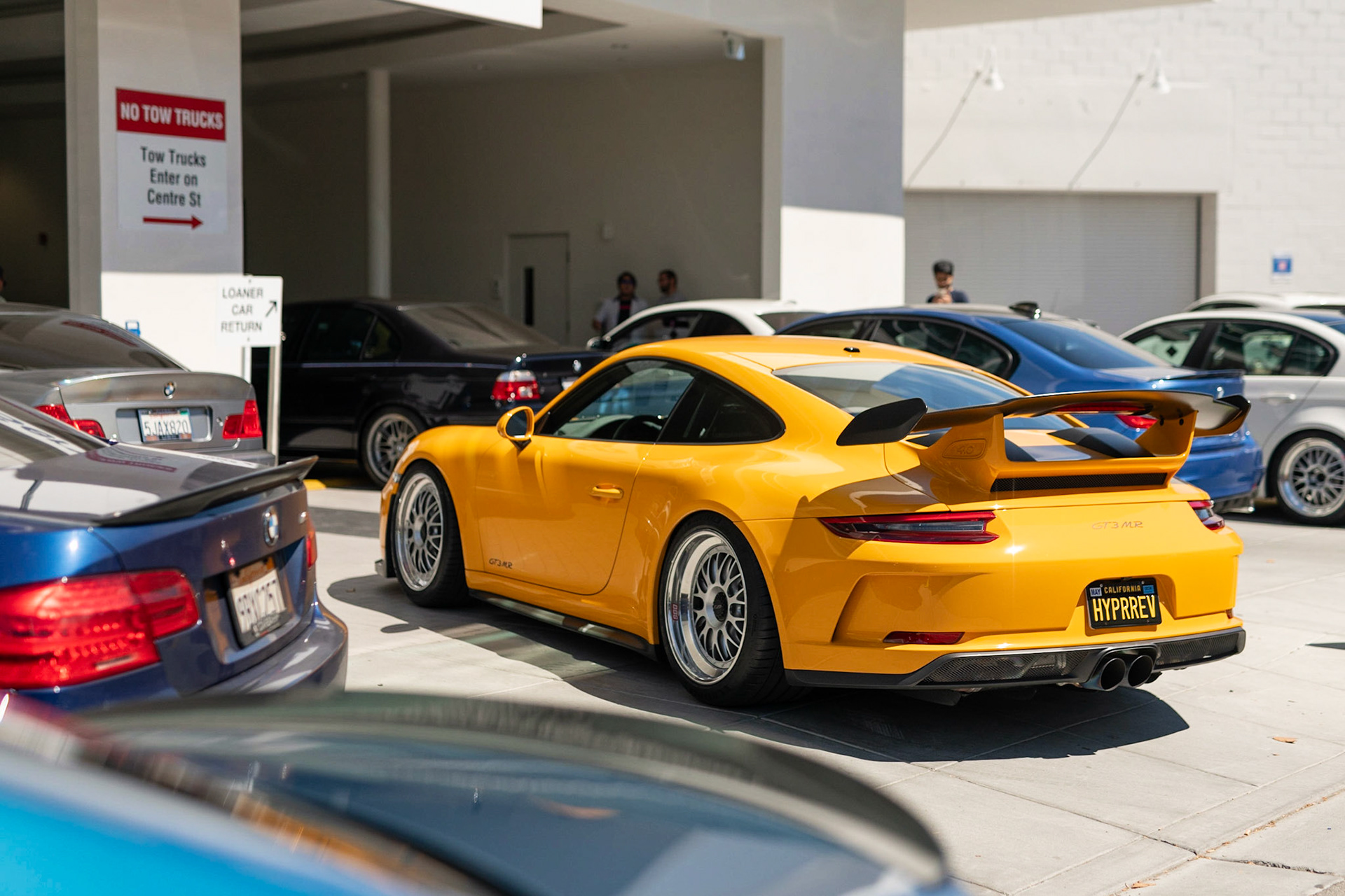 Porsche 911 MR @hyperrev_911