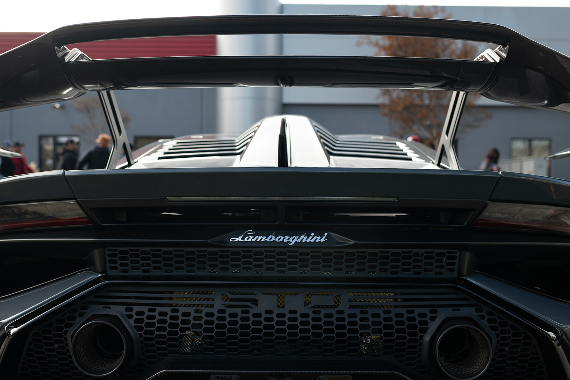 Lamborghini Huracán STO