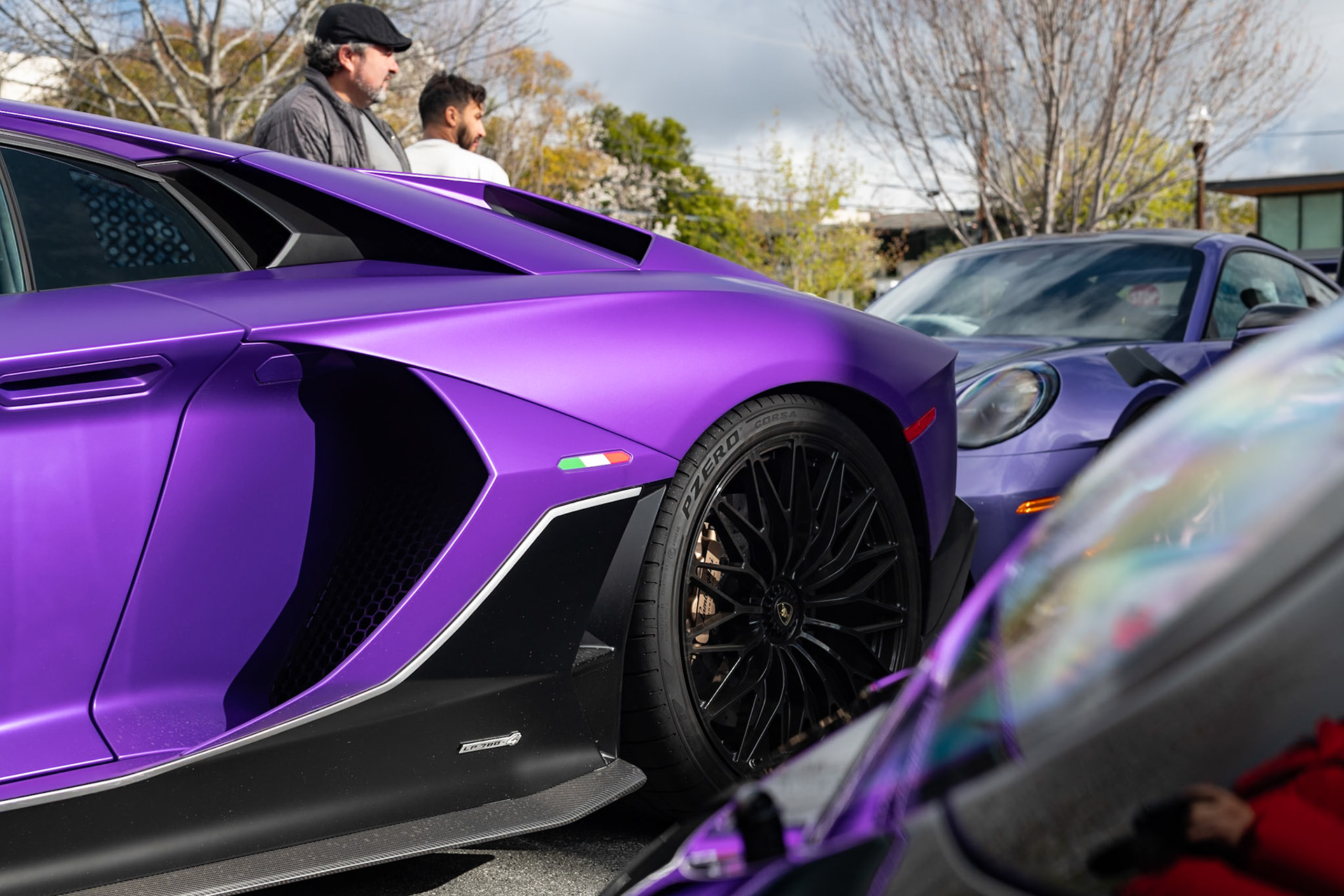 Lamborghini Aventador, Porsche GT3RS