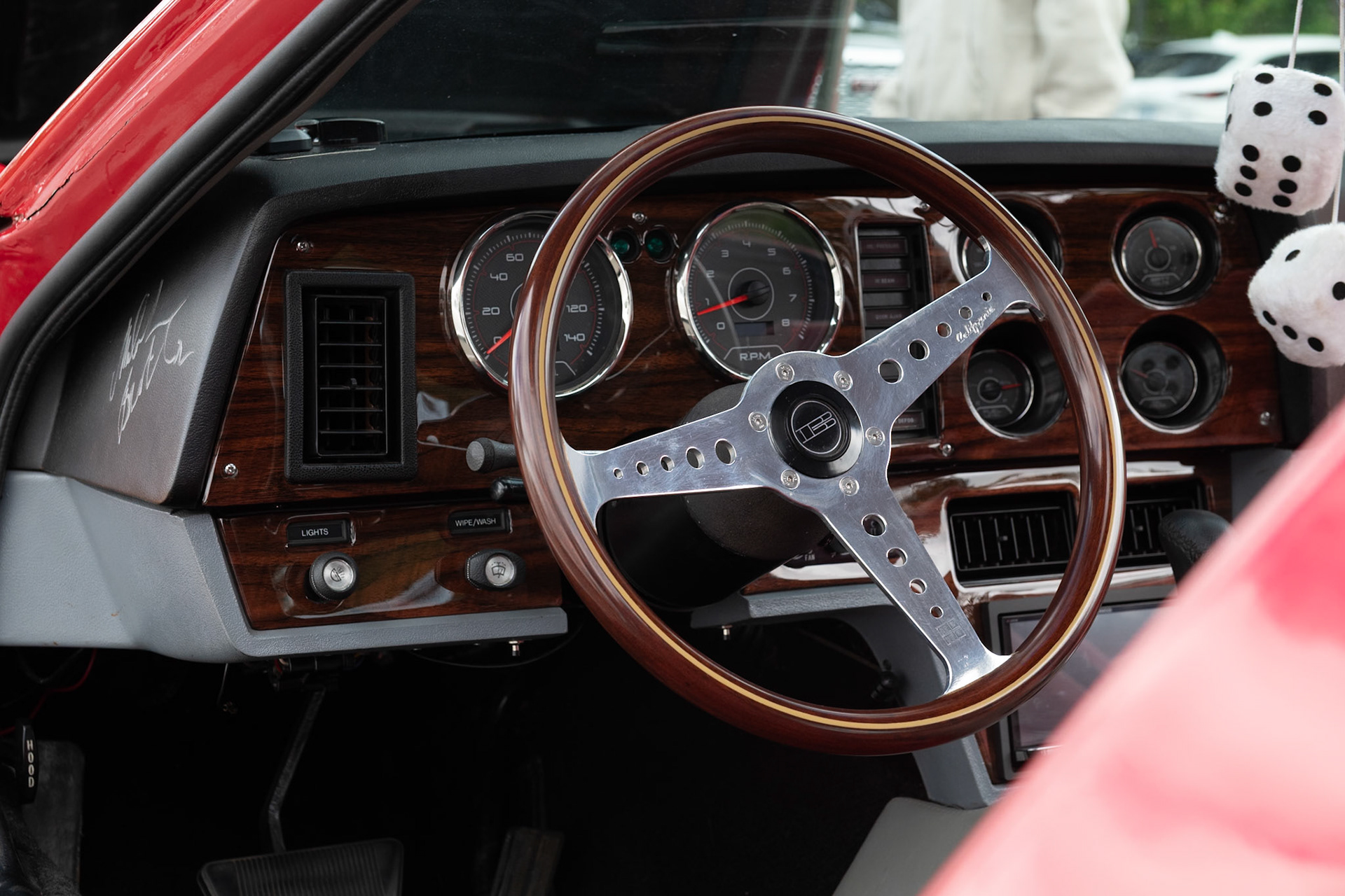 Bricklin SV1