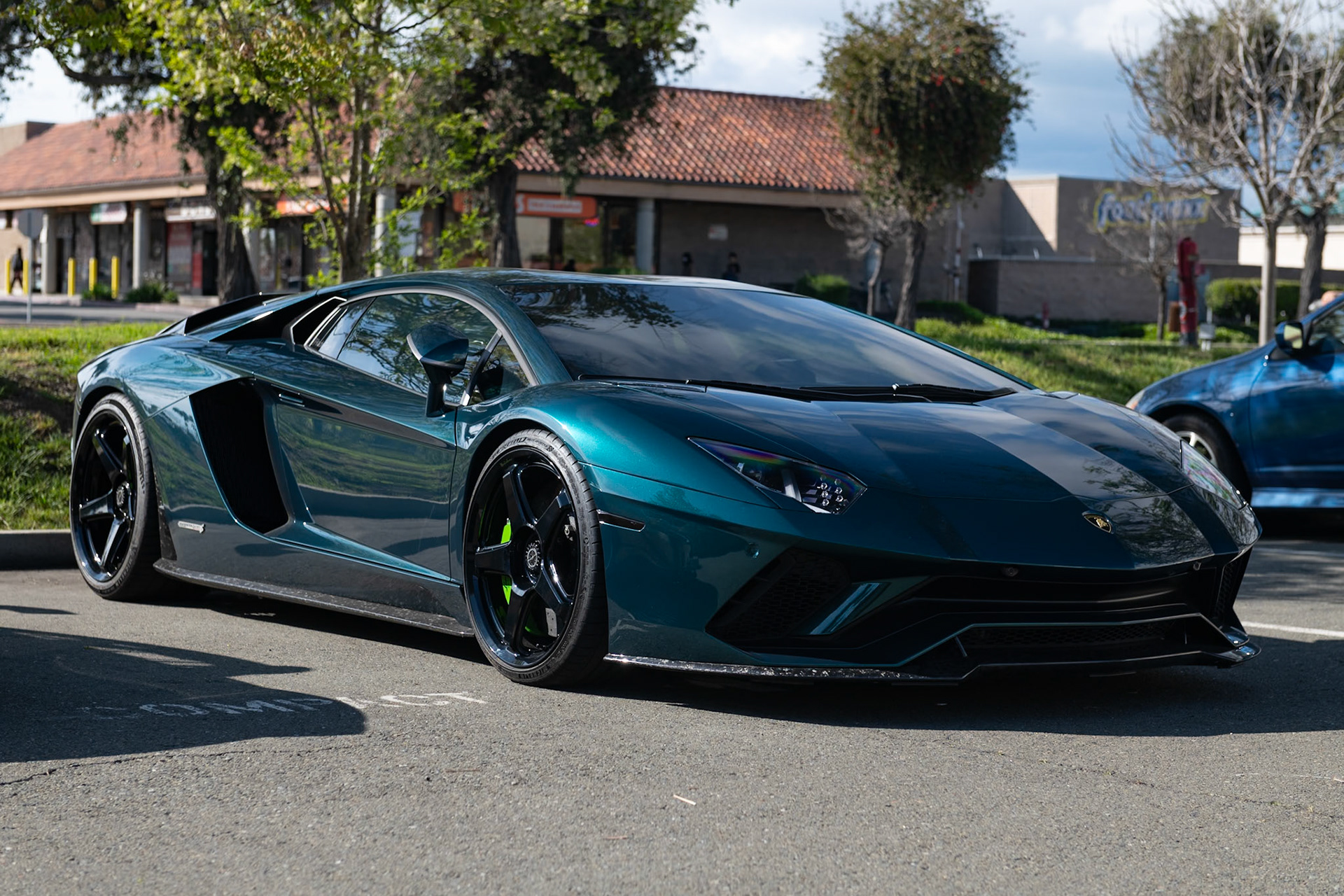 Lamborghini Aventador @pikachupcar