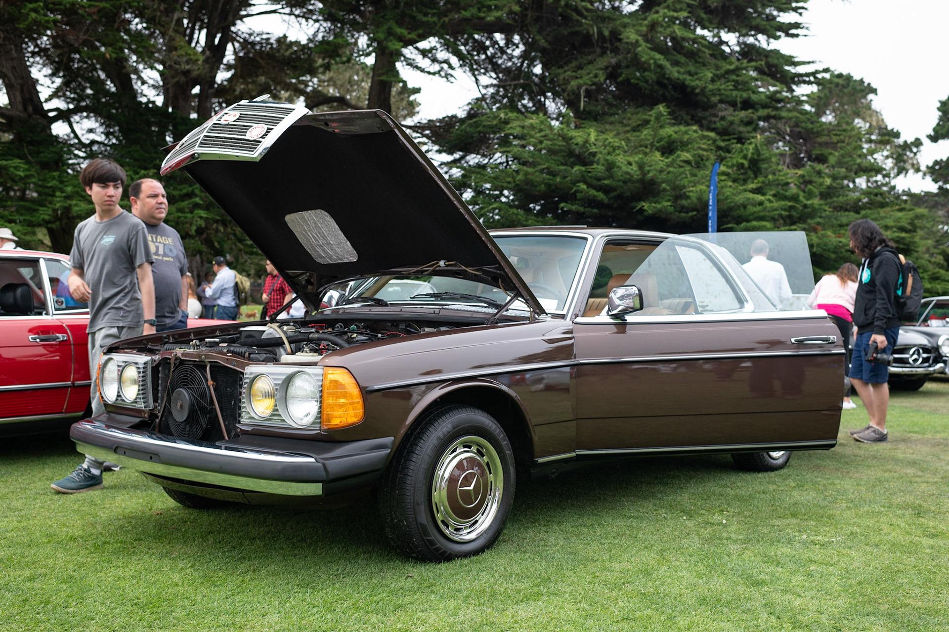Mercedes-Benz 300CD