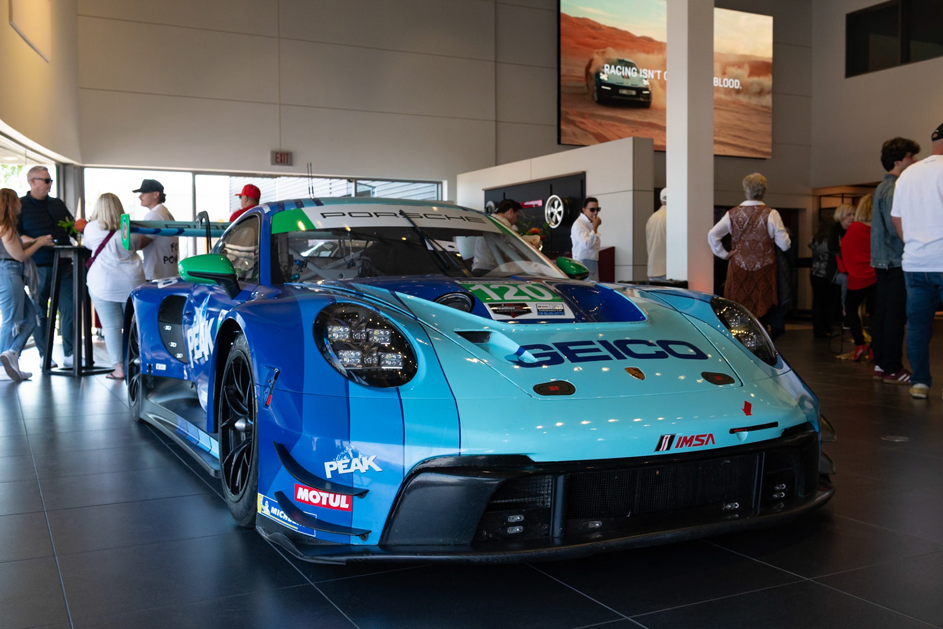 Porsche GT3R