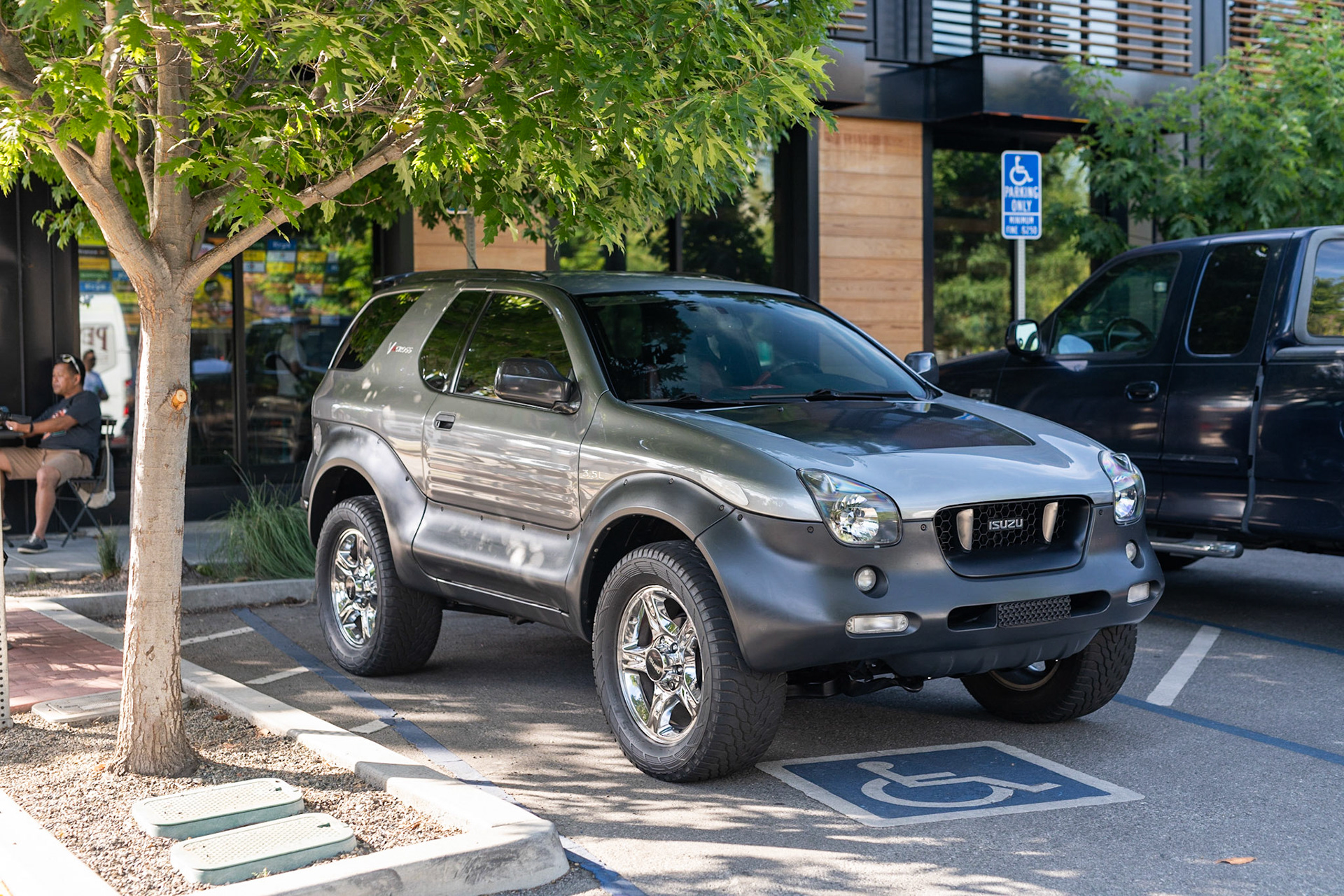 Isuzu Crosstrek