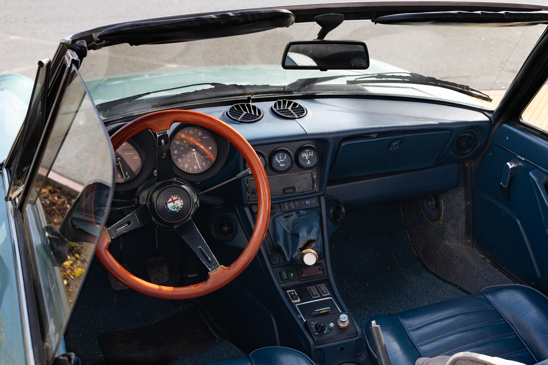 Alfa Romeo Spider