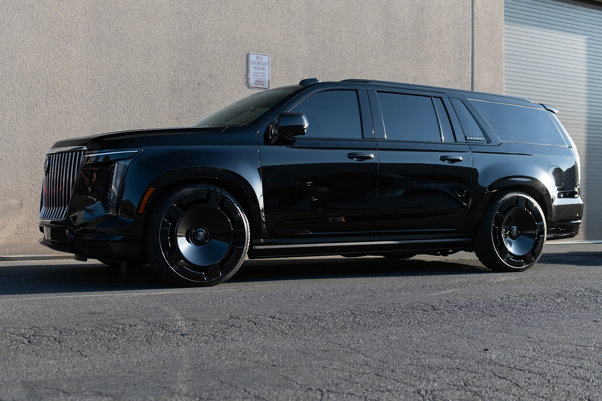 Cadillac Escalade Strut
