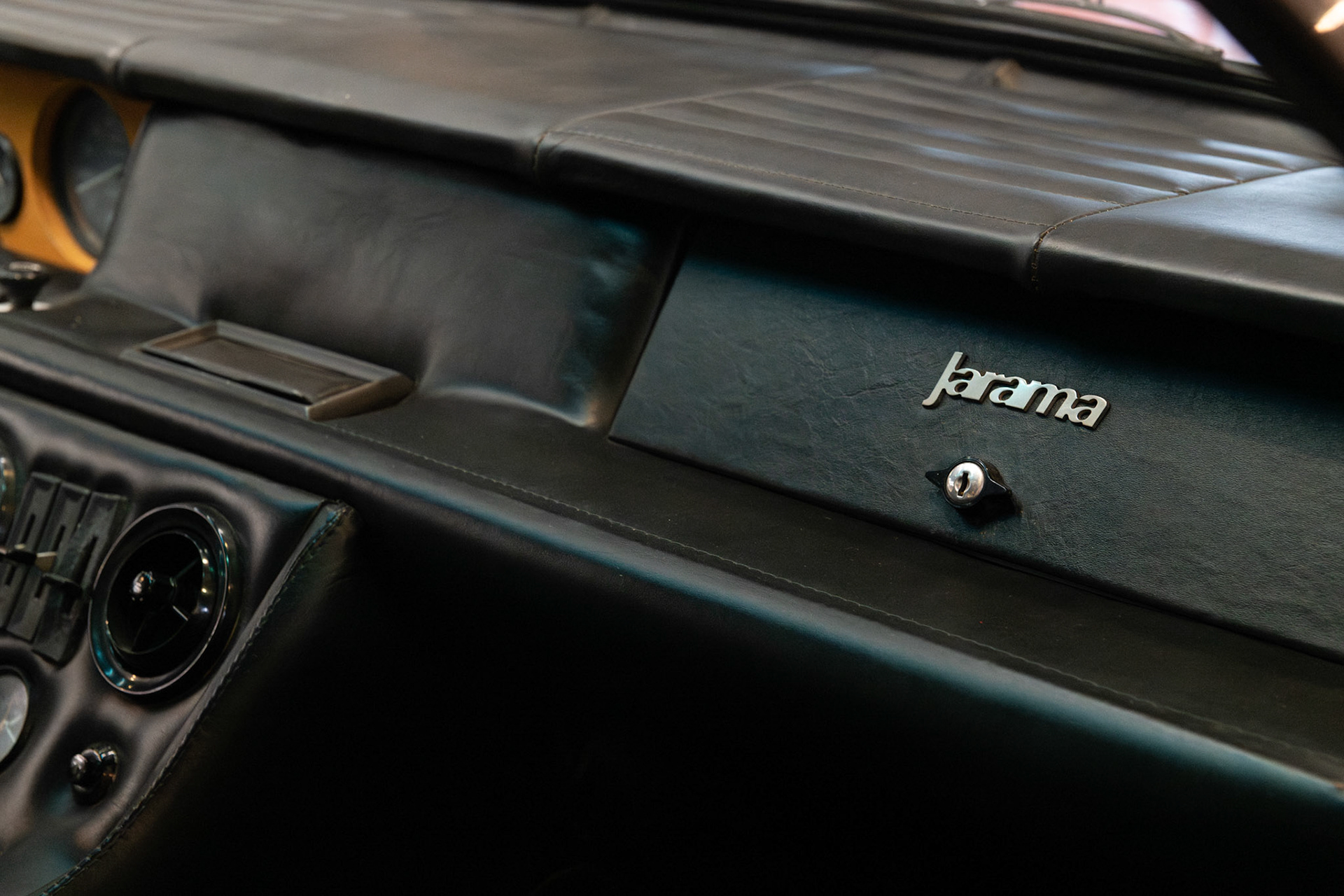 Lamborghini Jarama