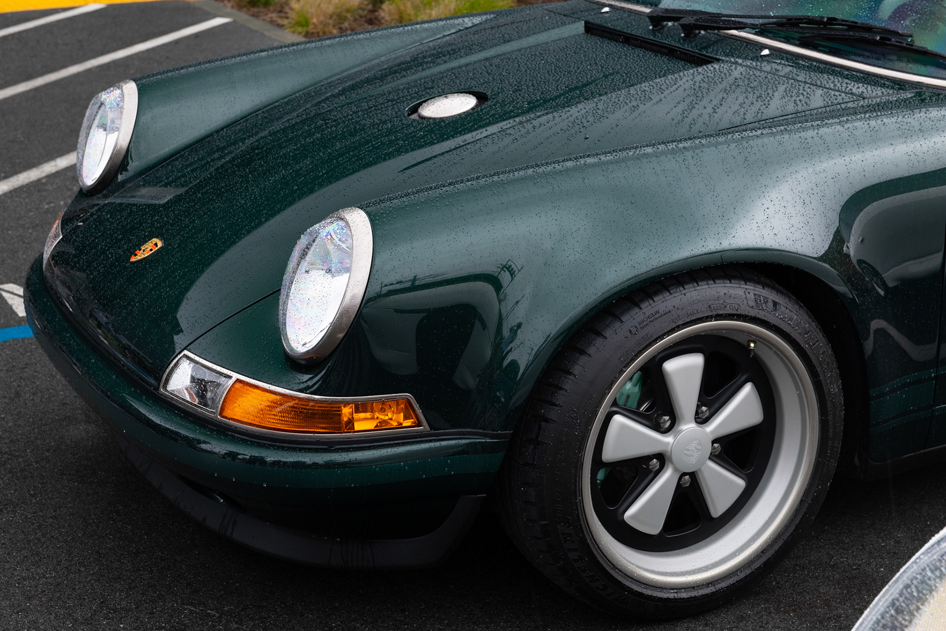 Singer Classic