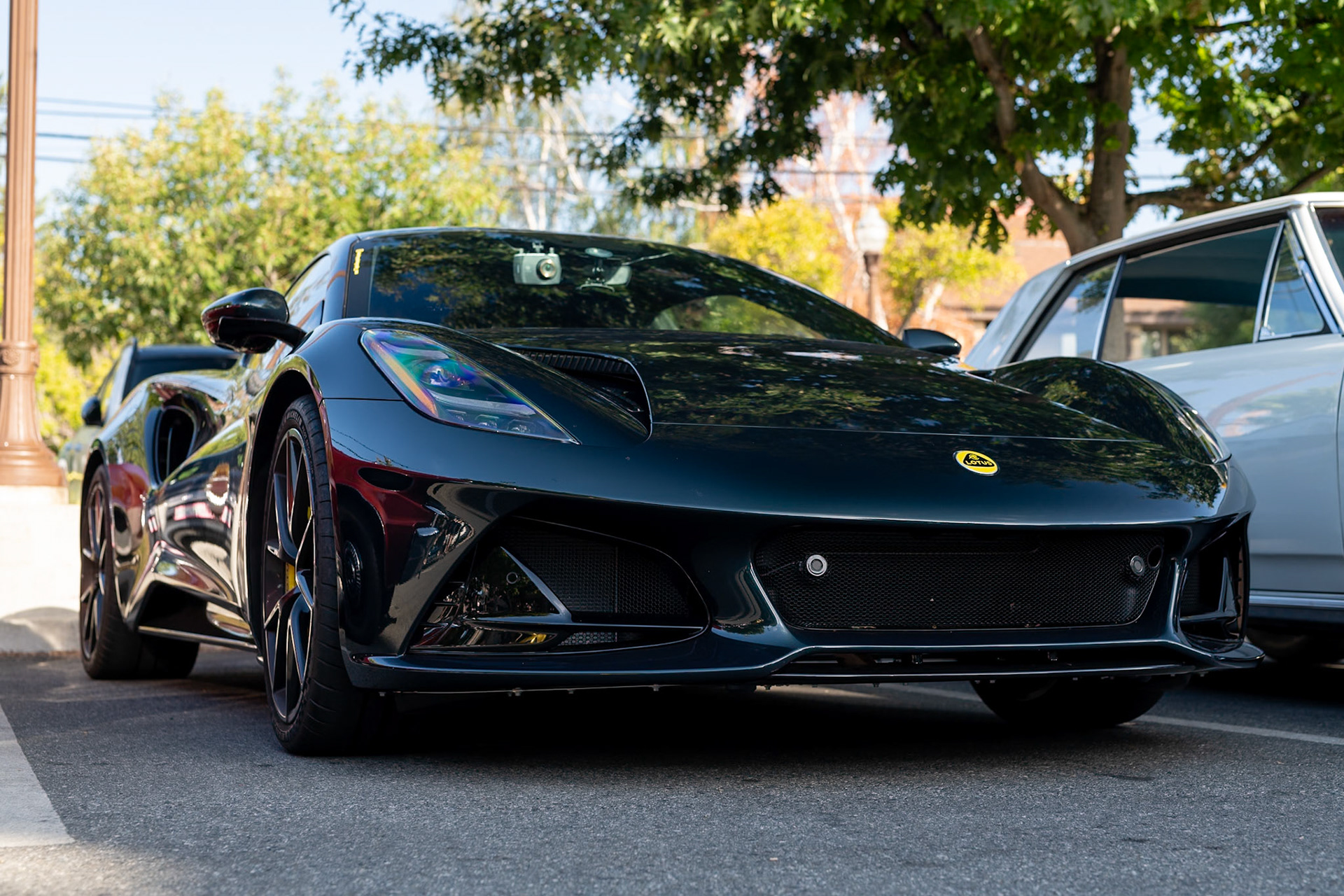 Lotus Emira