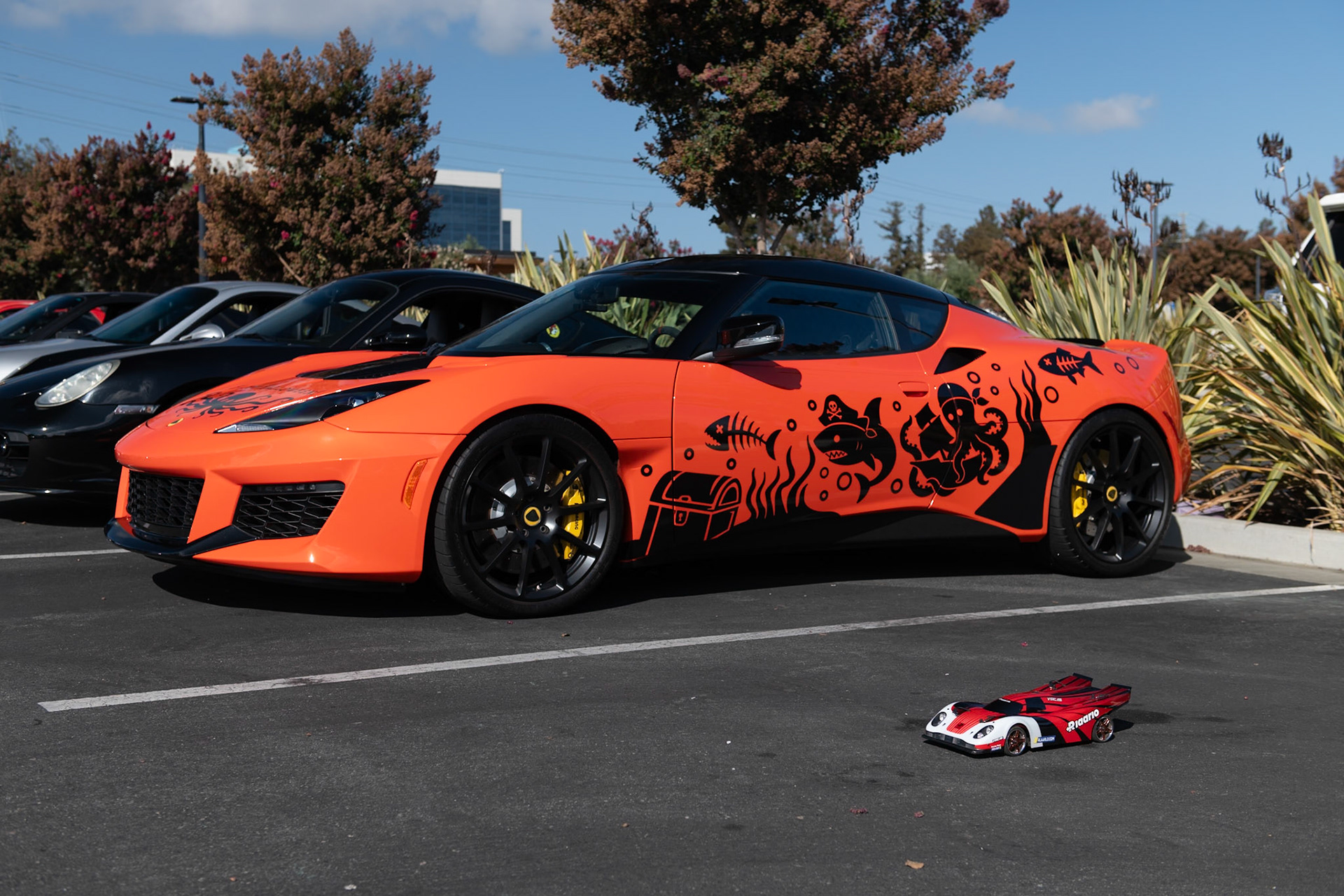Lotus Evora GT Halloween wrap