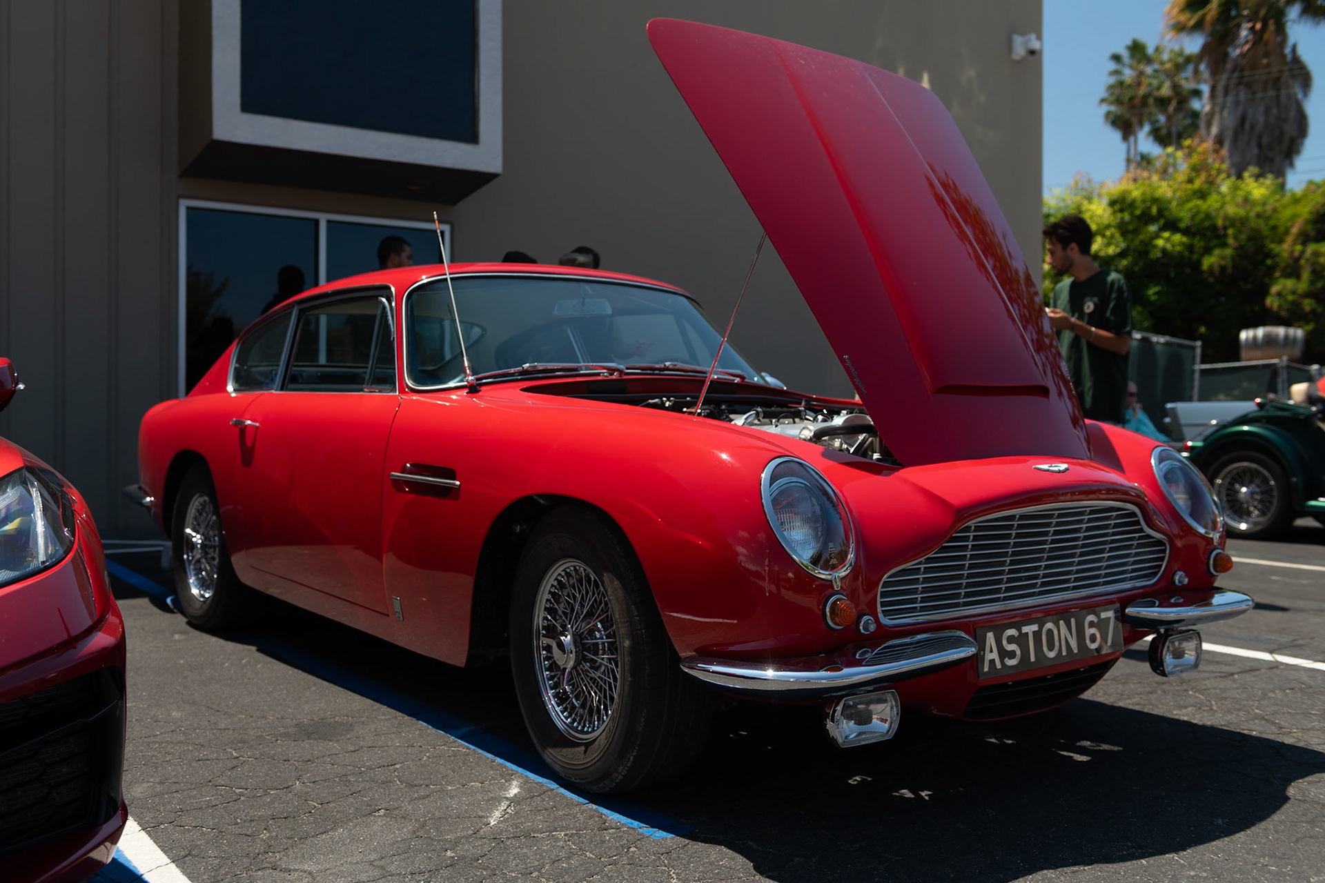 Aston-Martin DB6