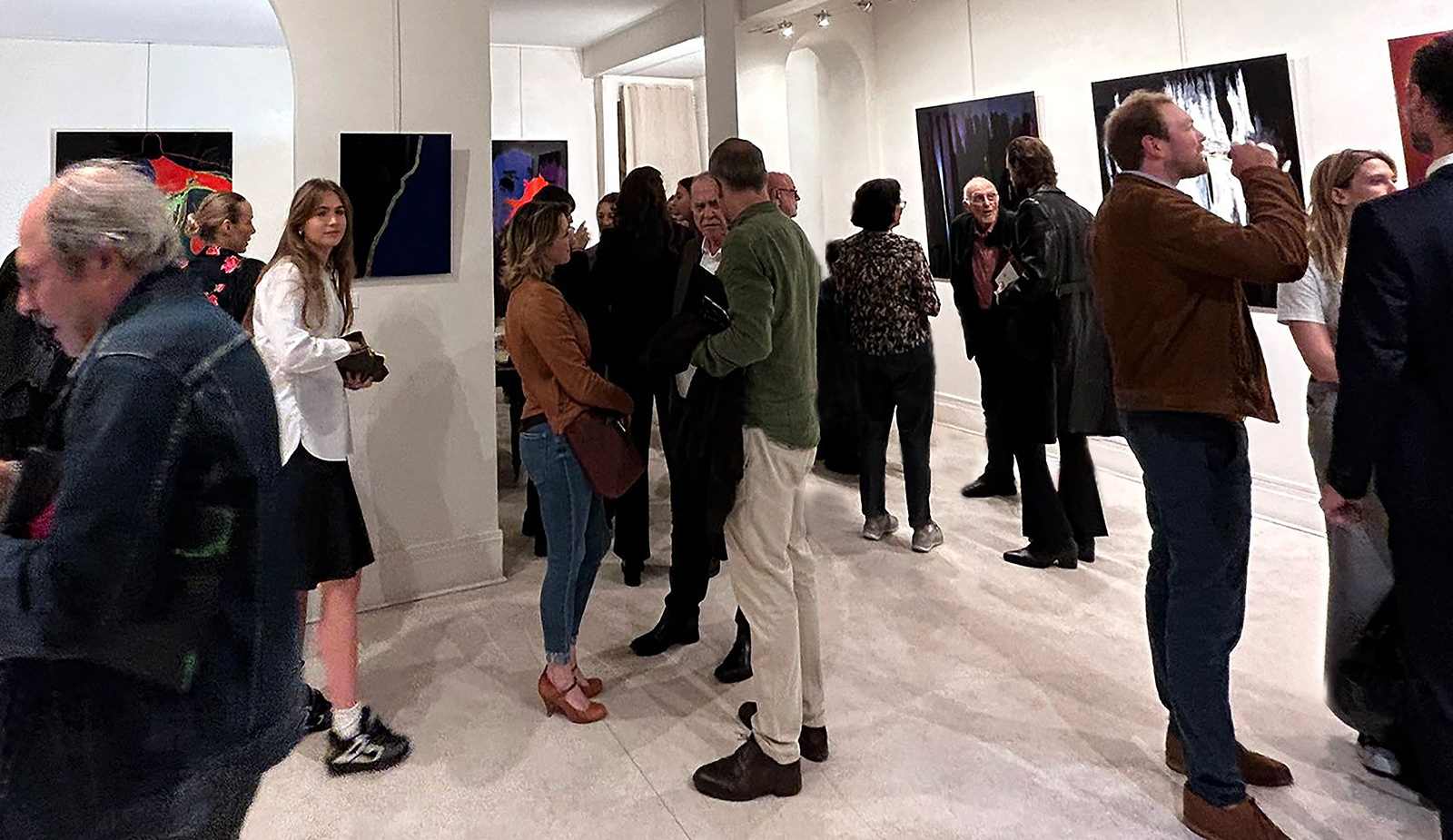 Vernissage / Opening - Mona Lisa gallery