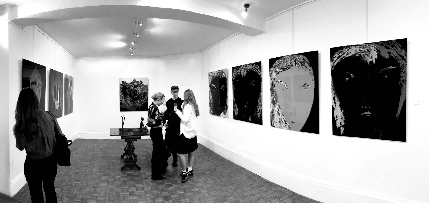 Vernissage / Opening - Mona Lisa gallery