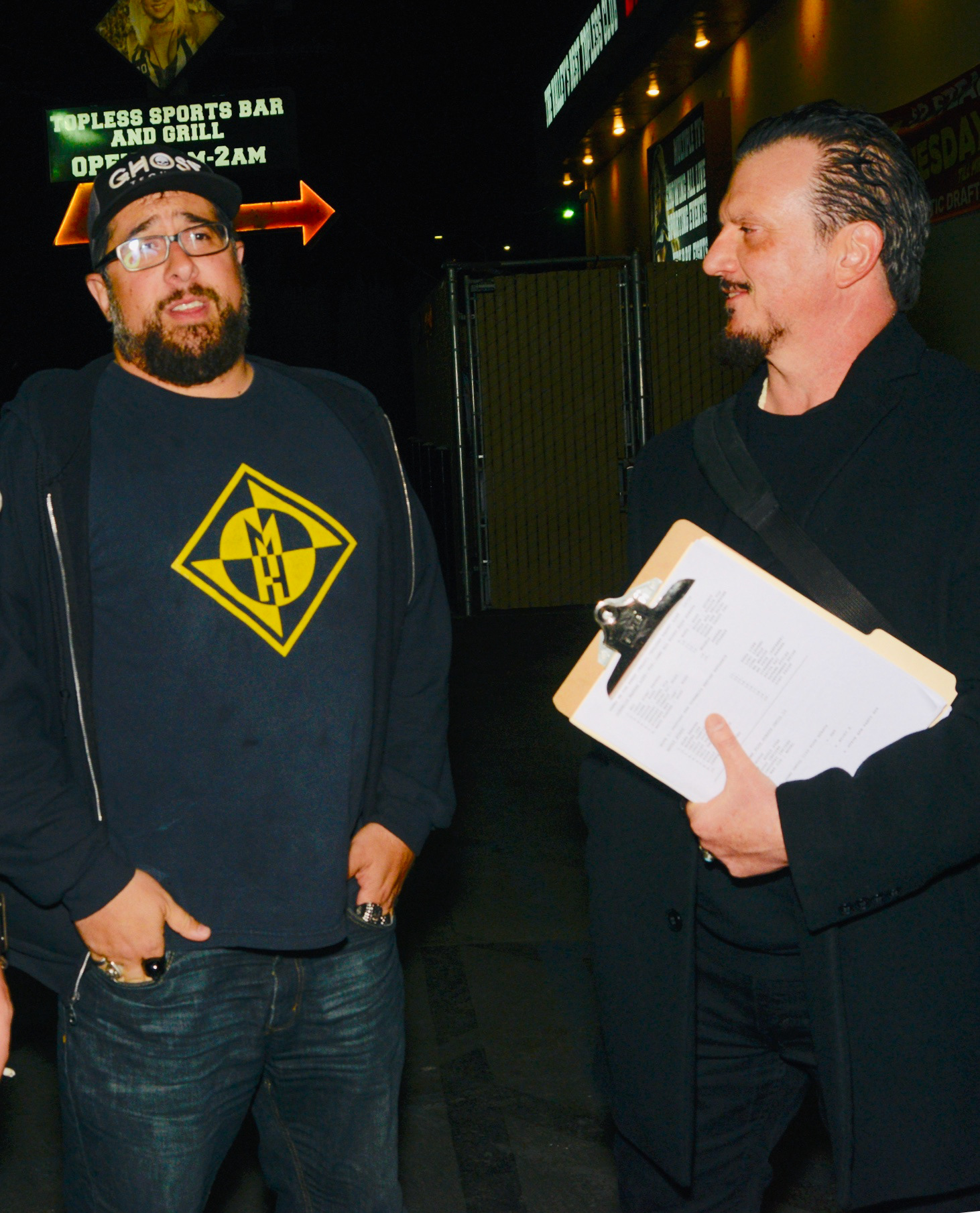 Matt Slayer alongside fight organizer Cornelis
