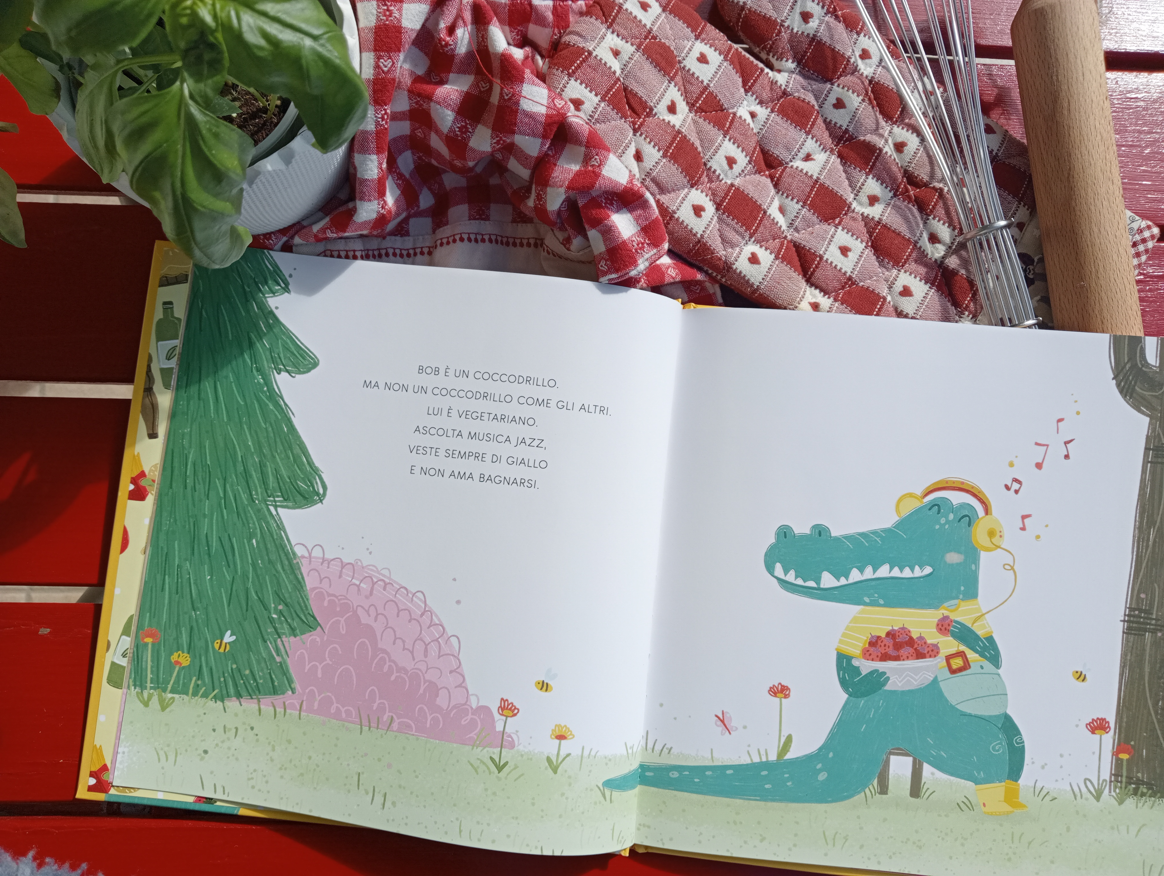Coccodrillo Bob è vegetariano!Published by Pane e Sale. Text and Illustrations by Jessica Martinello.