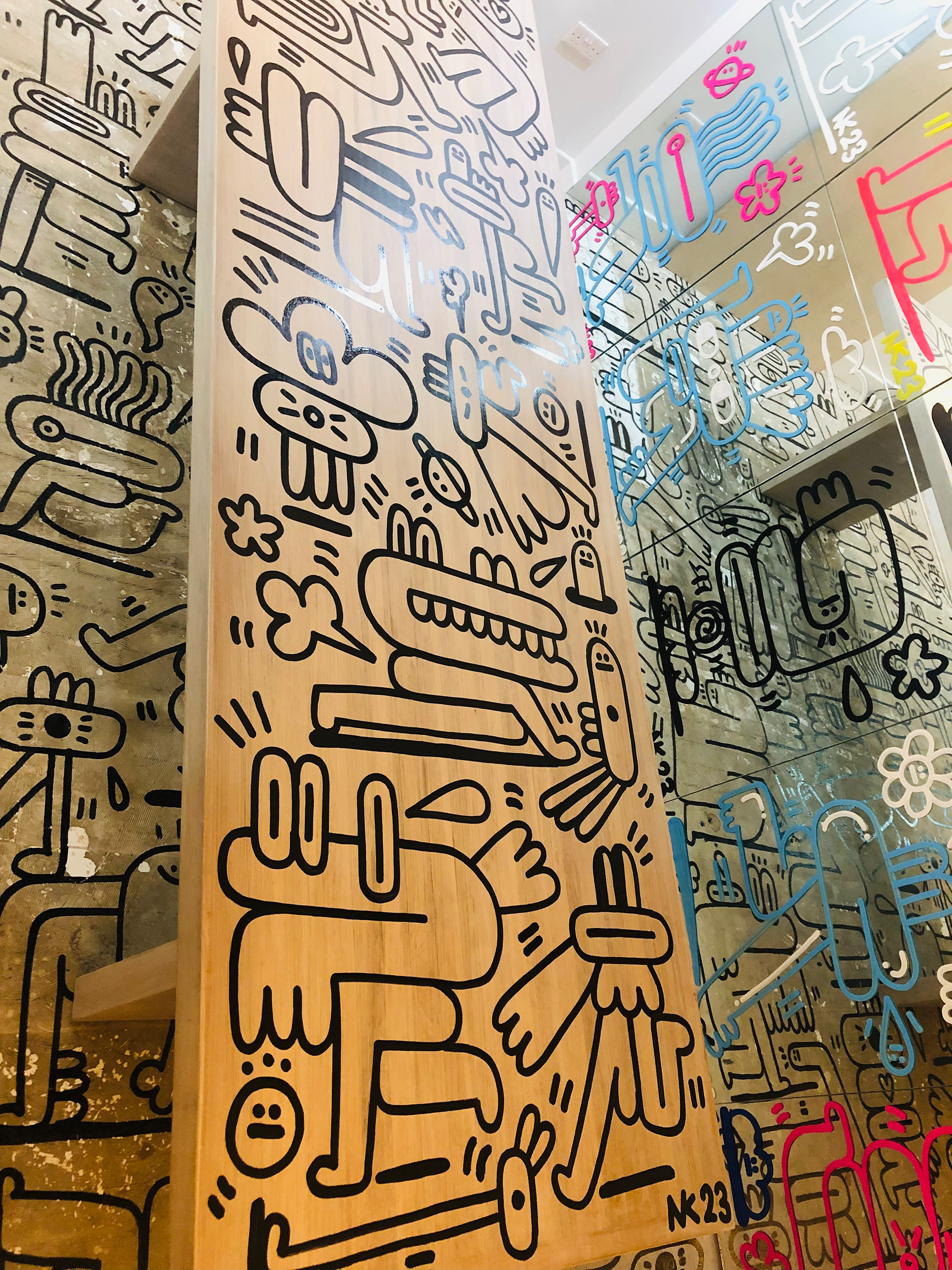 OH CONCEPT STORE INSTALLATION