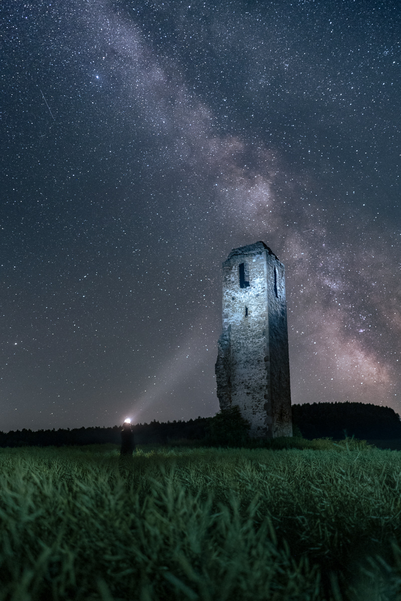 Po stopách minulosti