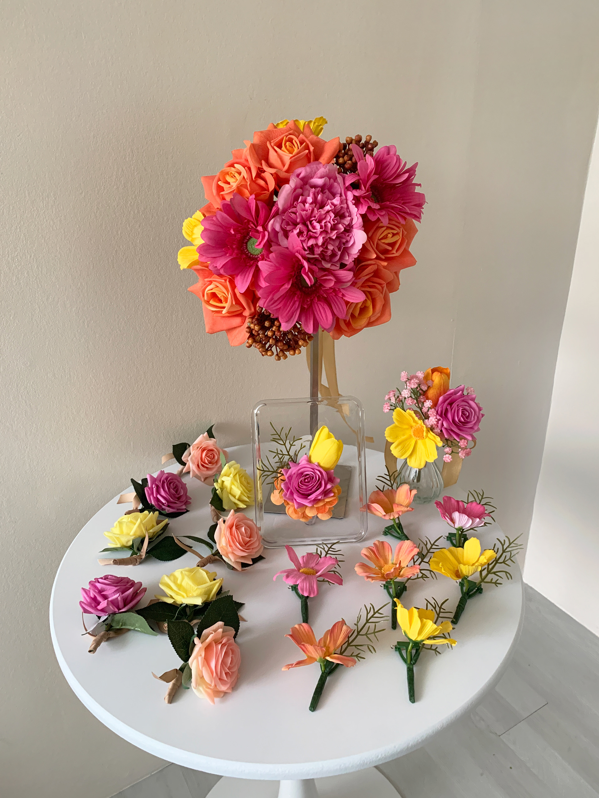 Colorful Entourage Florals