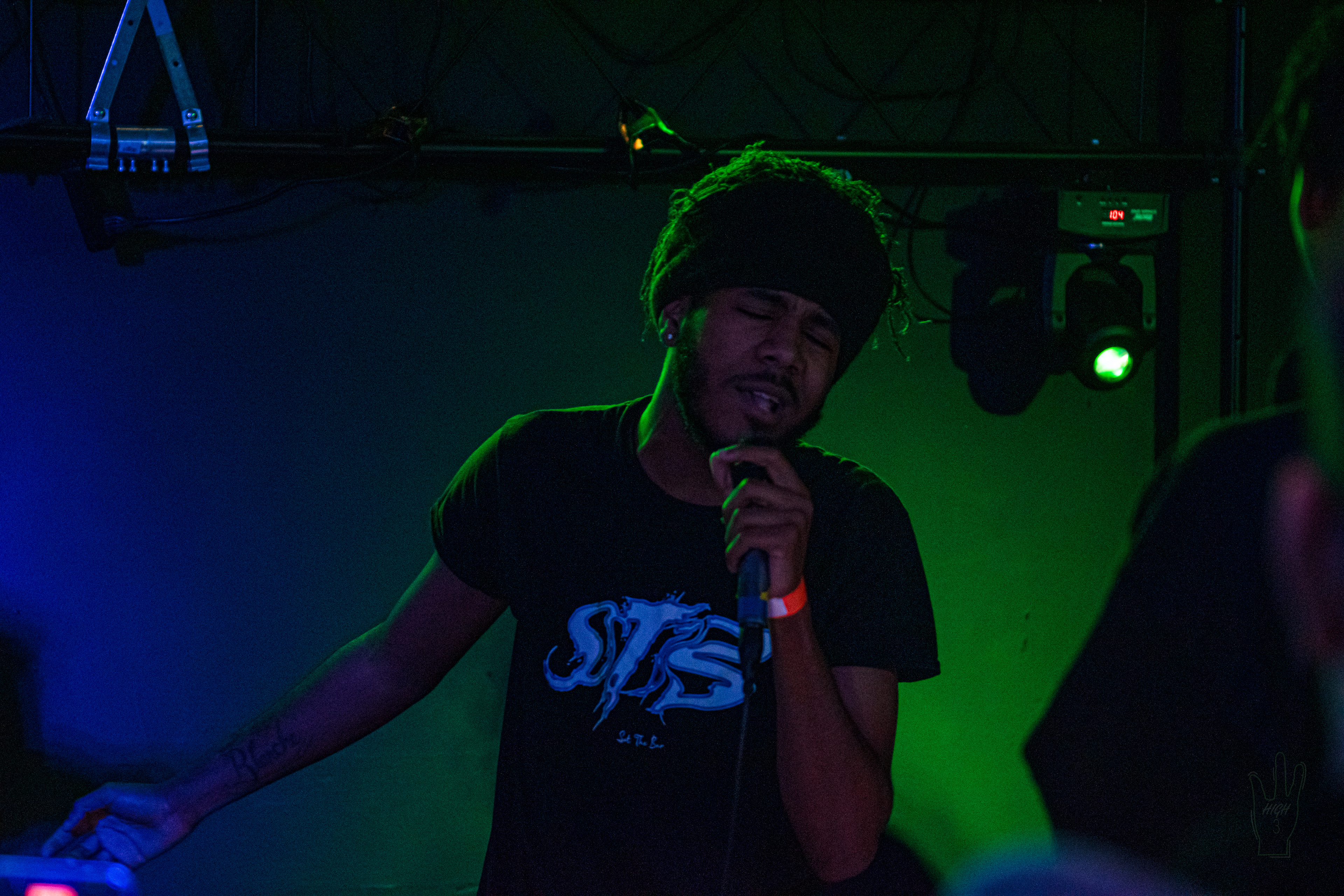 Yung Zon - P.O.P ICONS 2