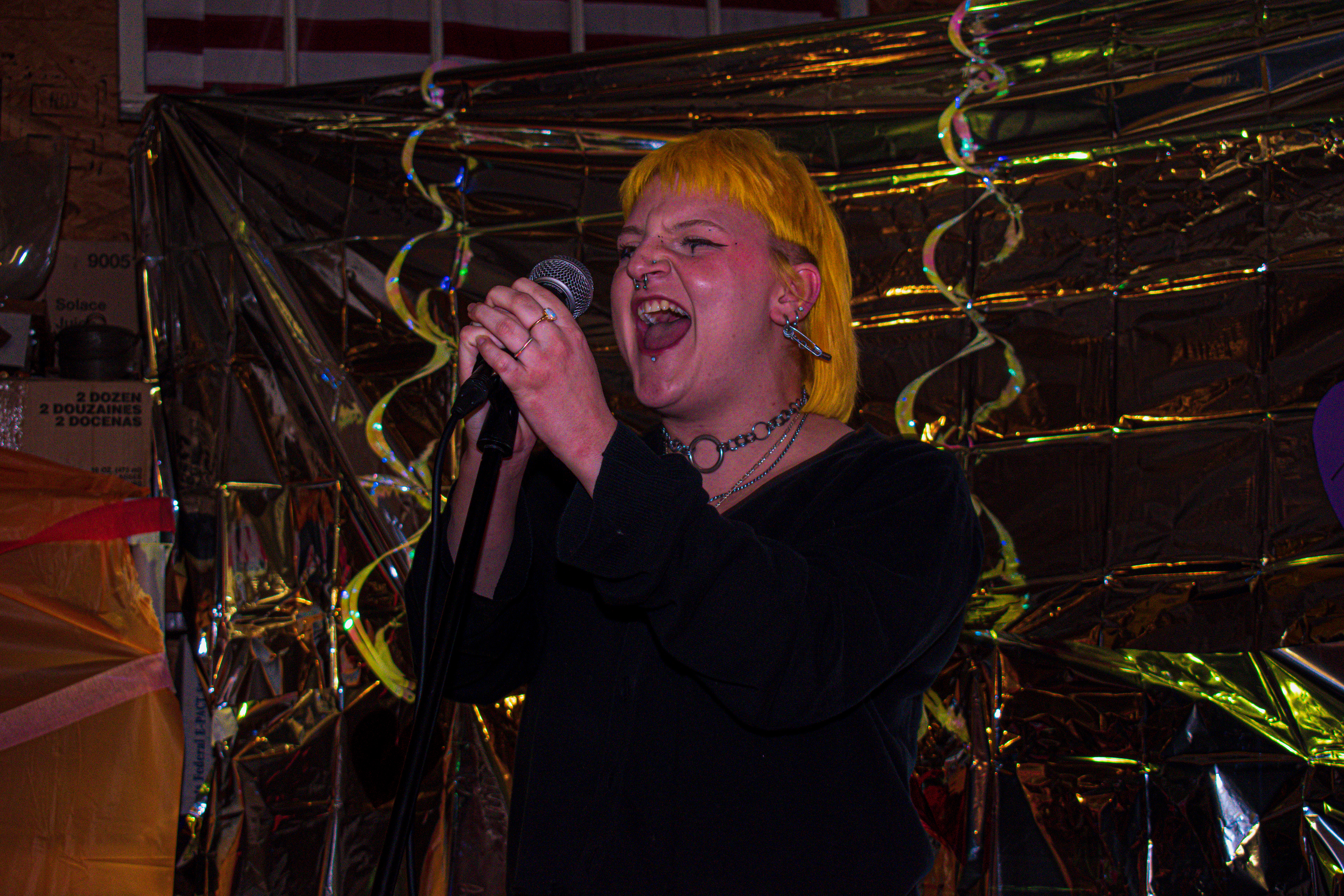 Lilly - Anti-Love Valentine's party