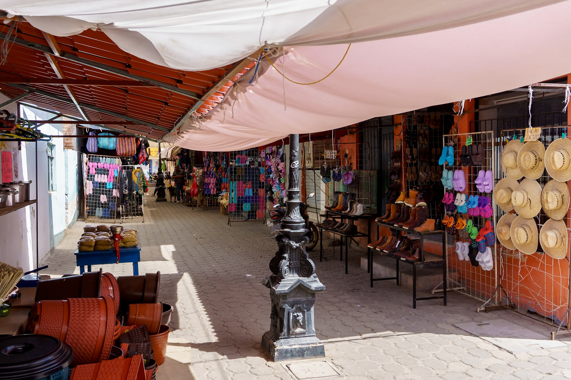 Shops on side street El Fuerte