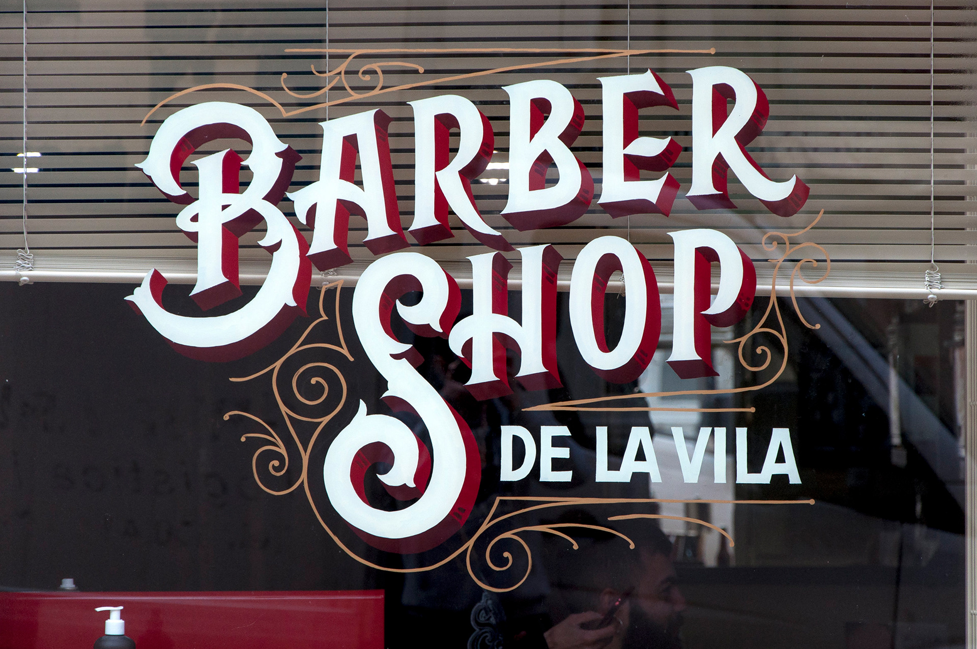 Window sign | Client: Barber Shop de la Vila