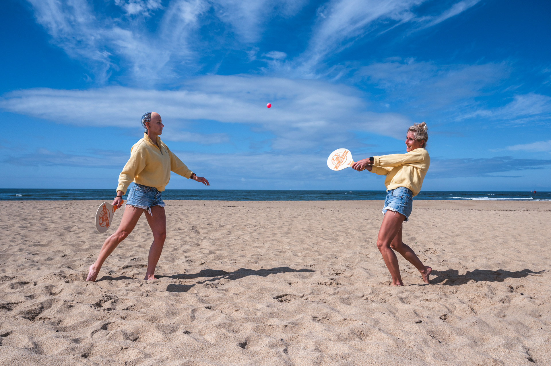 Beach Game Assisted by Ai
