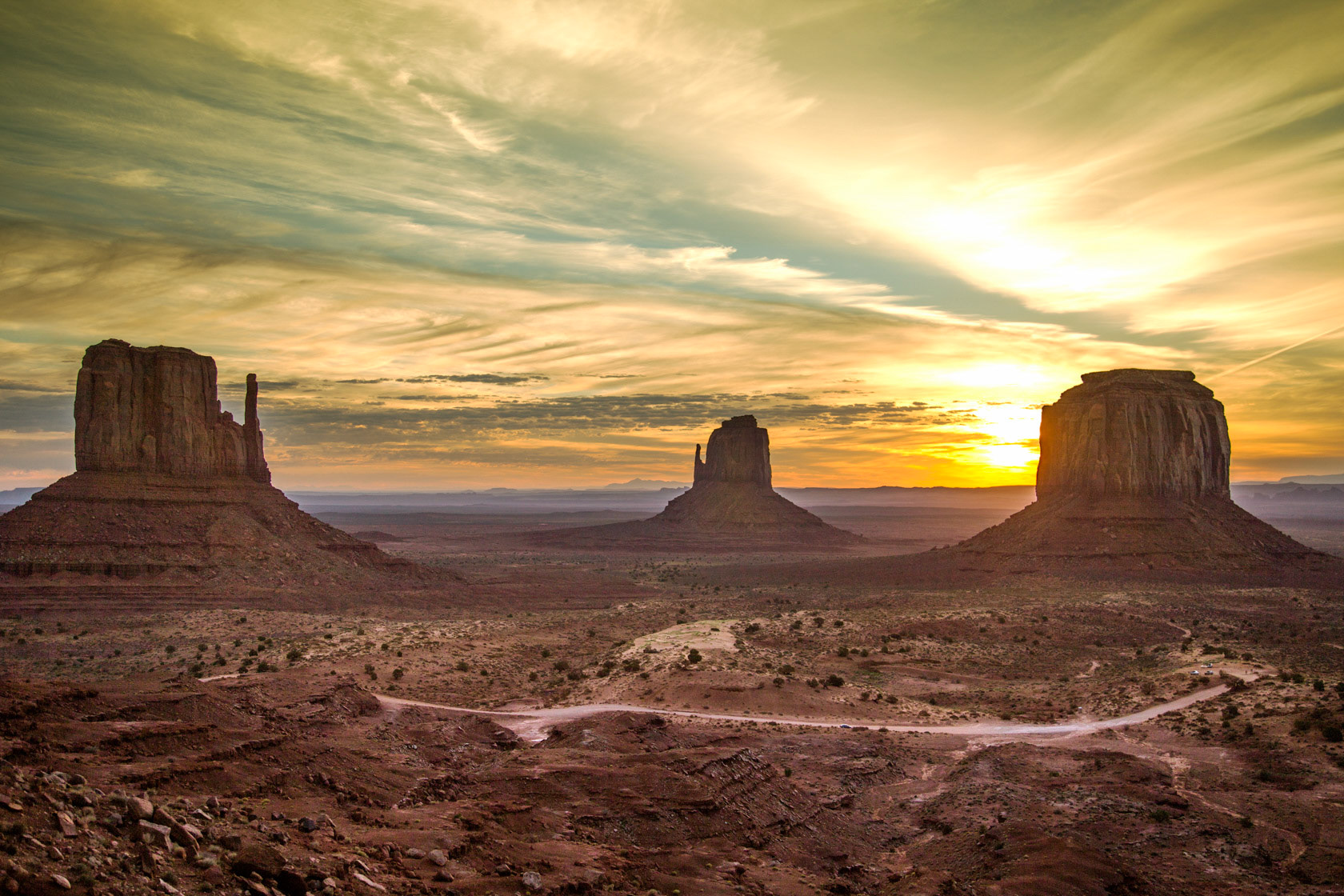 Monument Valley - Dawn
