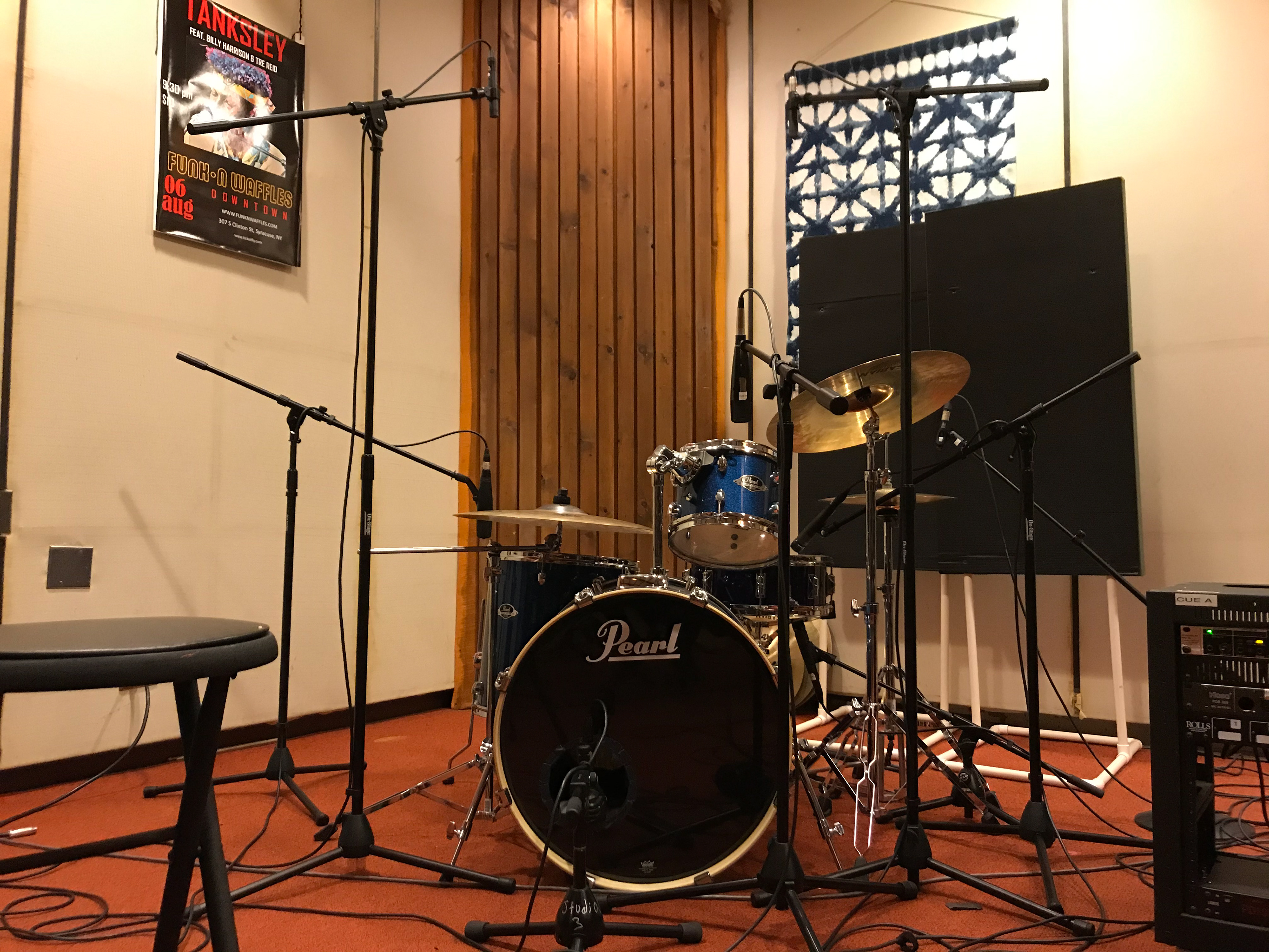 Tracking • Newhouse Studio 3