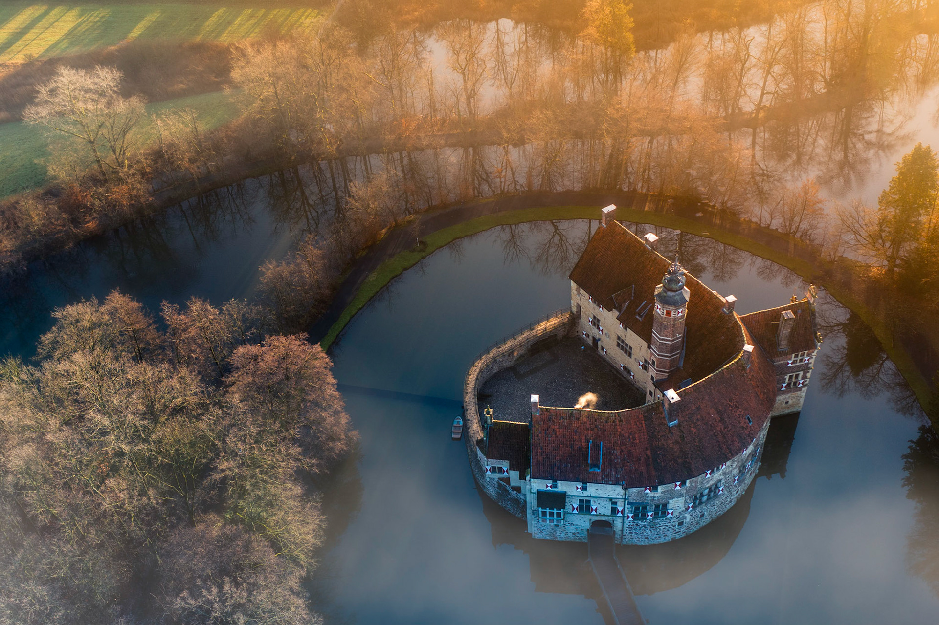 Vischering Castle seen from above, Lüdinghausen
