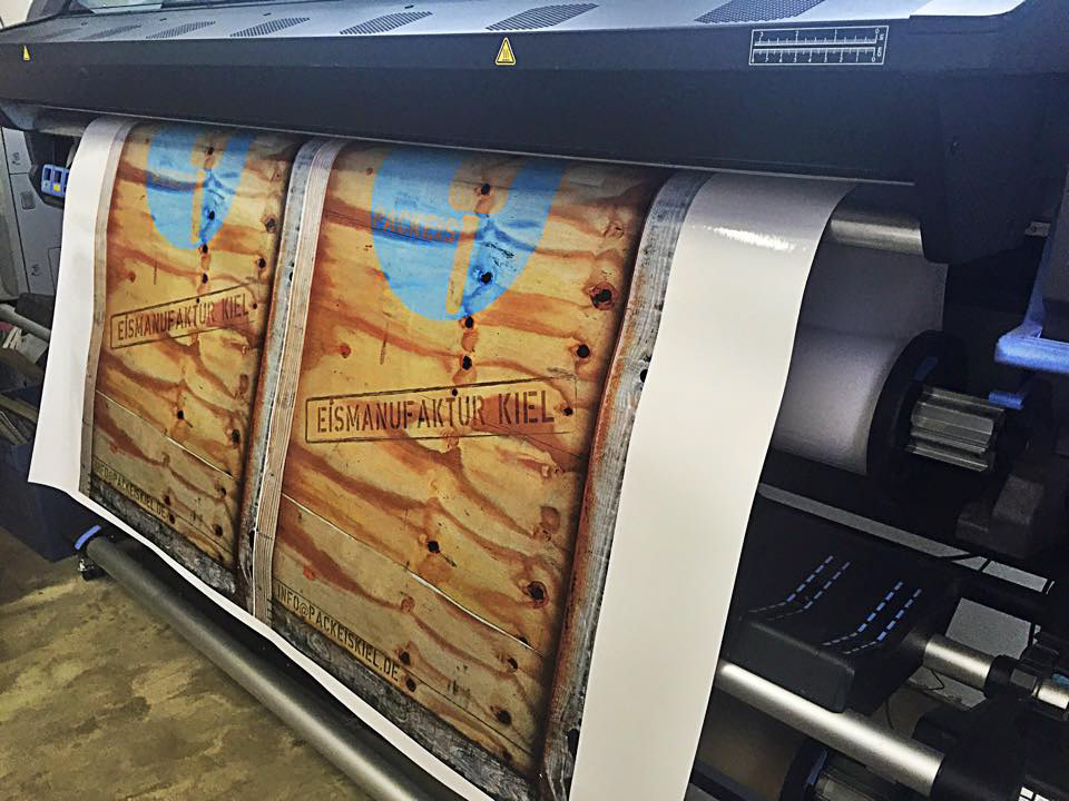 PACKEIS AUFSTELLER KLEBER