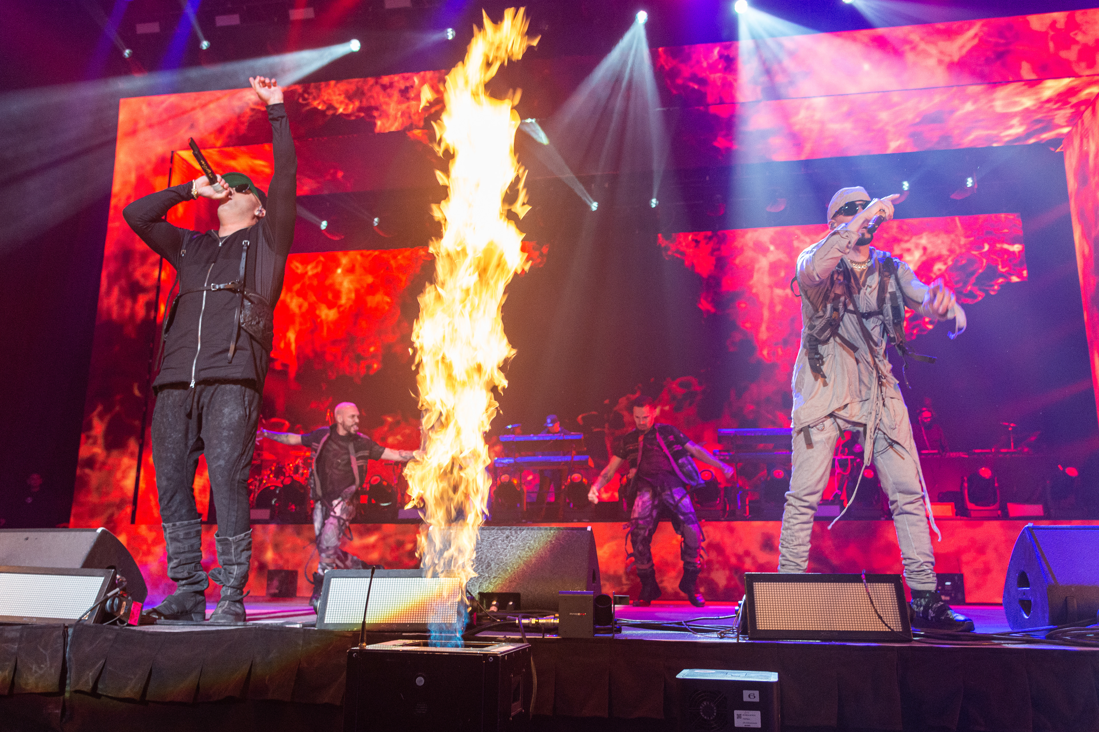 Wisin y Yandel - Movistar Arena
