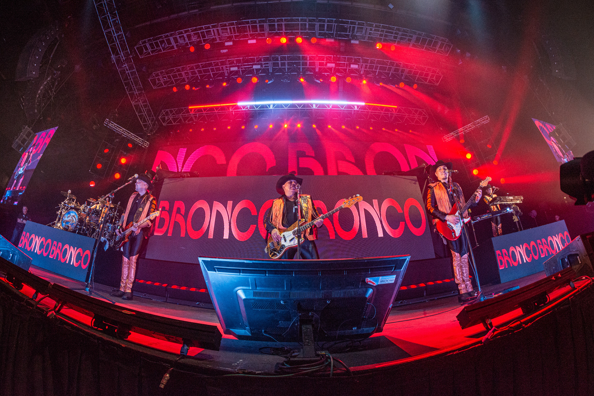 Bronco - Estadio Luna Park