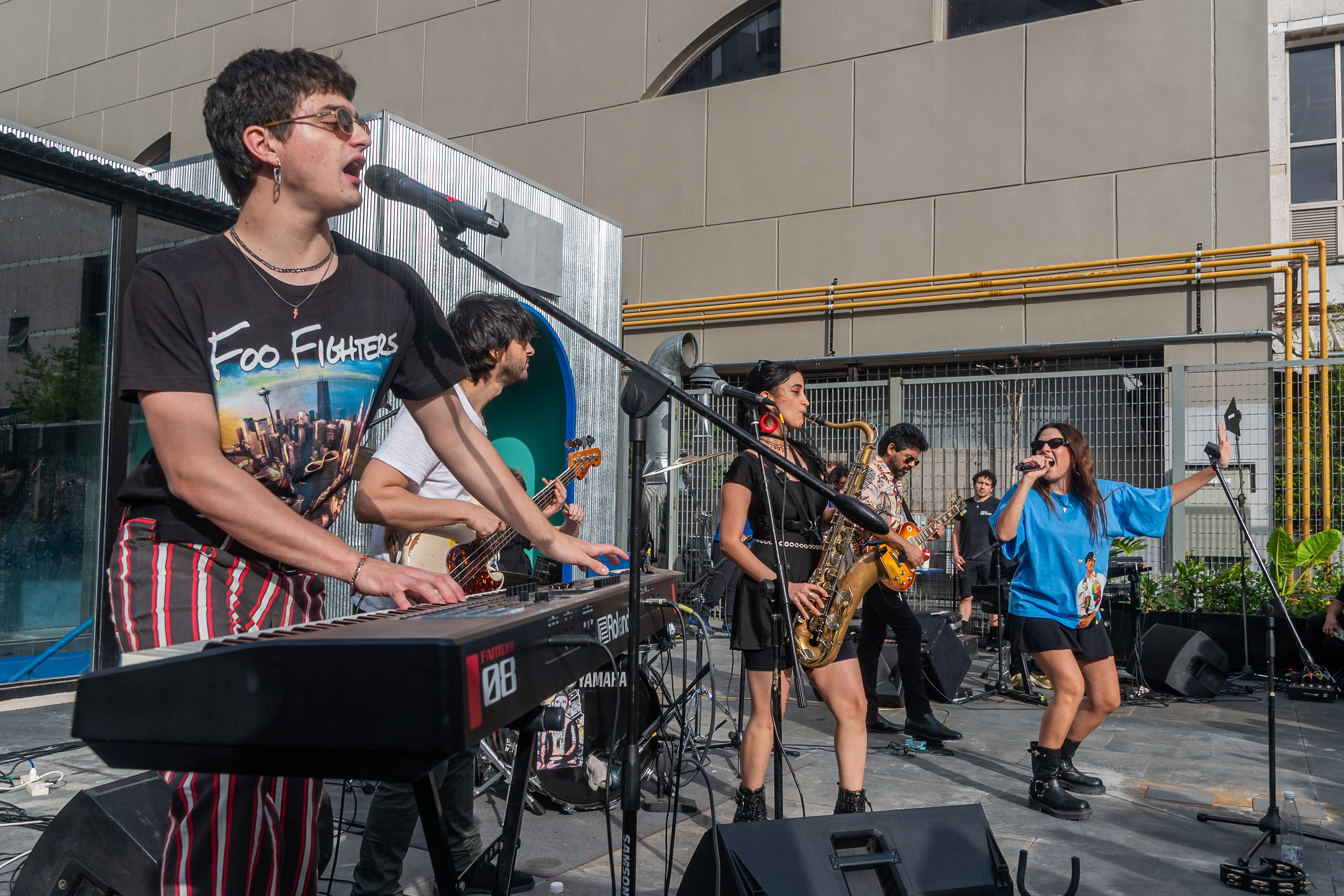 Beats Modernos en Esquina Garcia