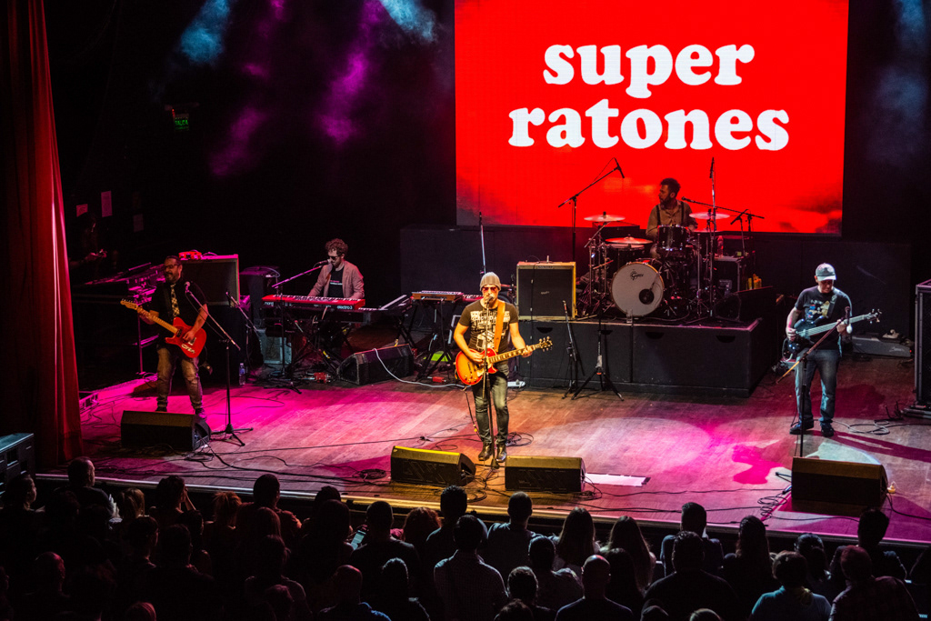 Super Ratones