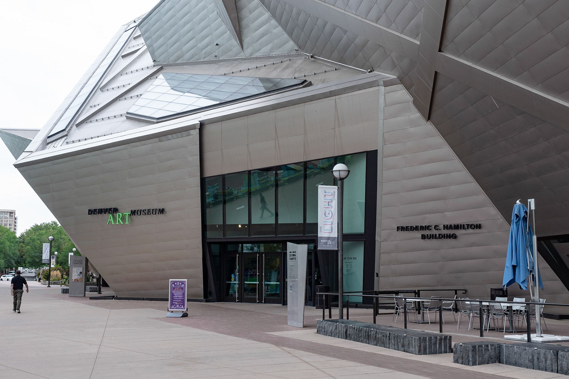 Main Entrance, Denver Art Museum - Daniel Libeskind