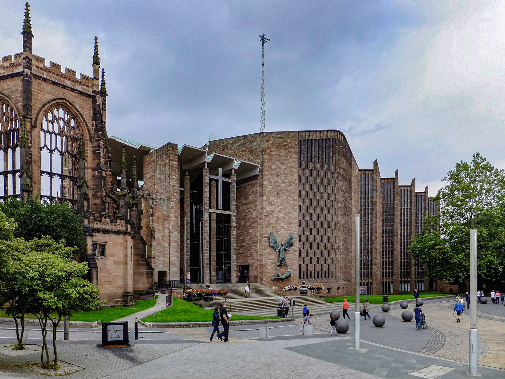 Coventry Cathedral - Sir Basil Spence