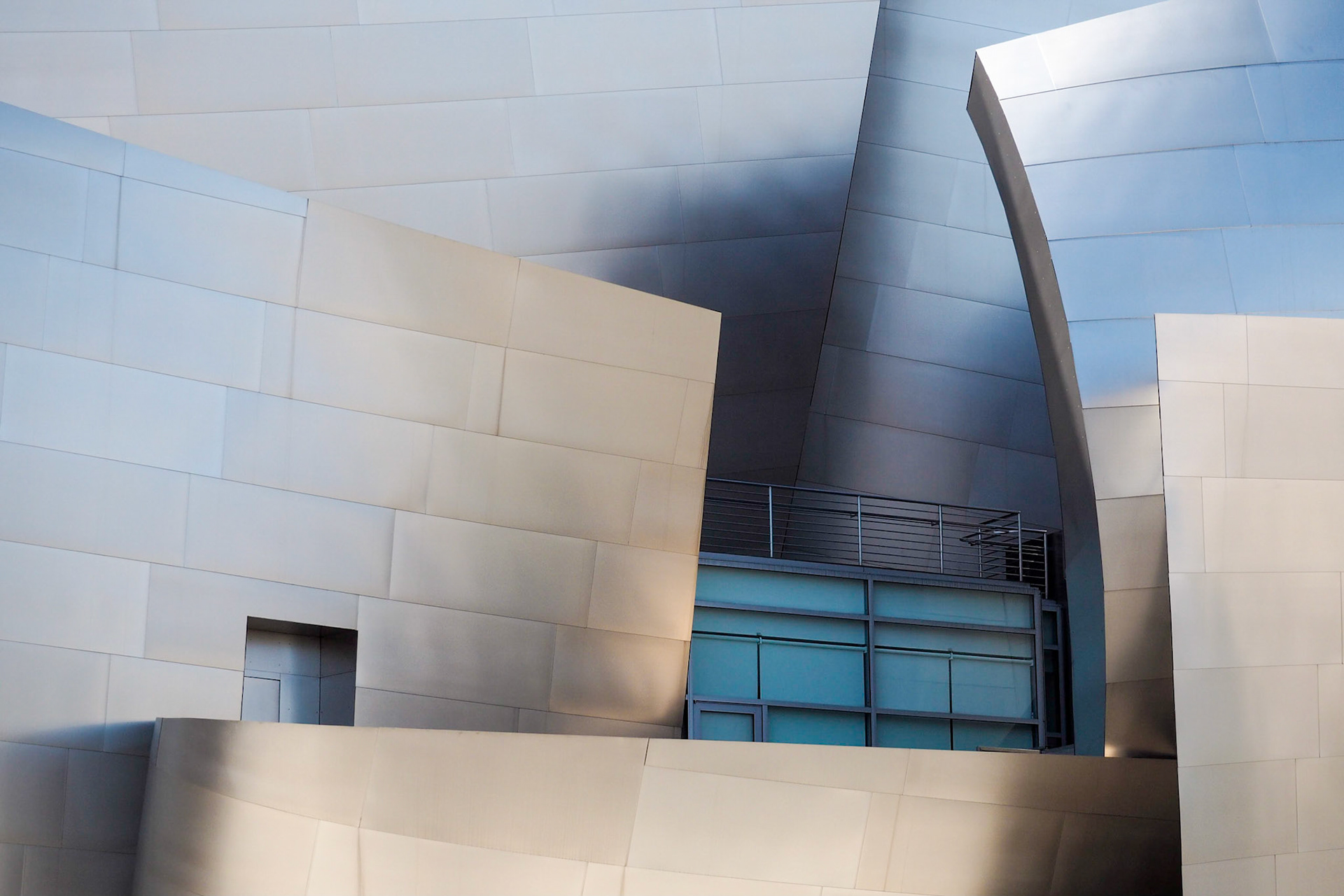 Walt Disney Concert Hall, L.A. - Frank Gehry