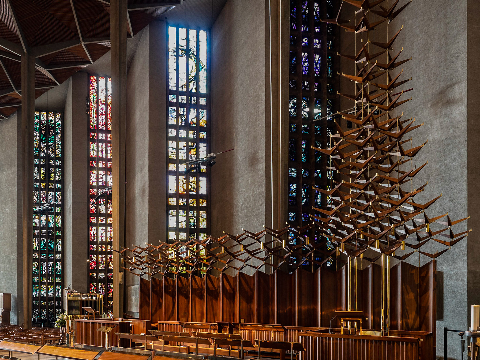 Nave side windows, Coventry Cathedral 