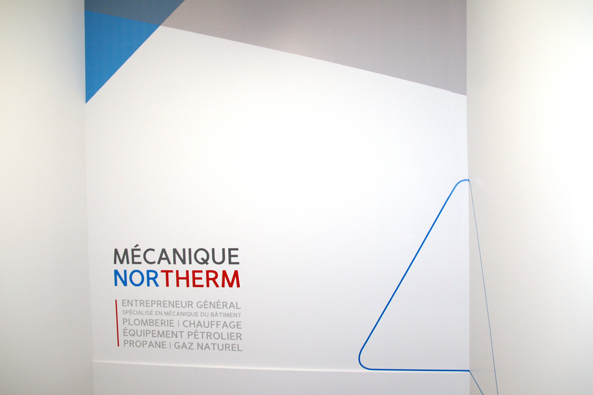 Lettrage cage d'escaliers / Mécanique Northerm