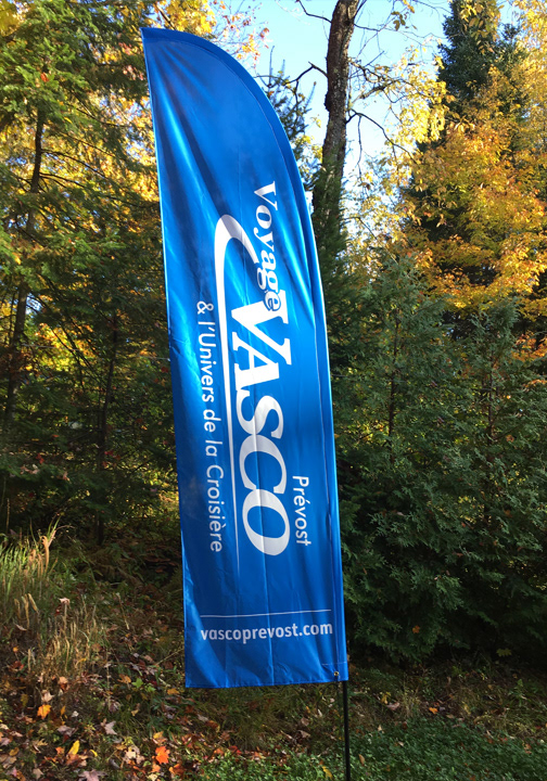 Drapeau  / Voyage Vasco Prévost