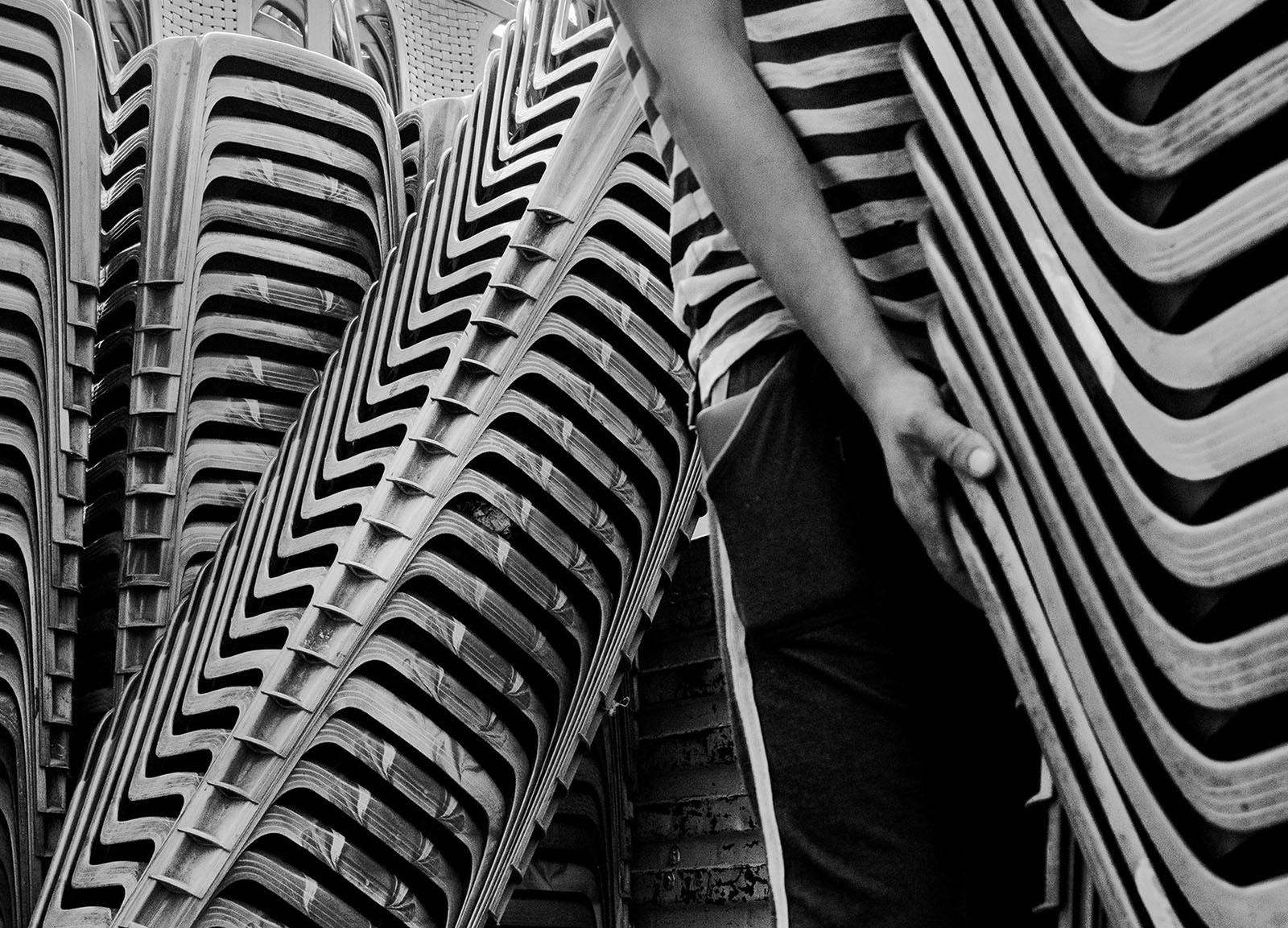 Lines at work, 2023