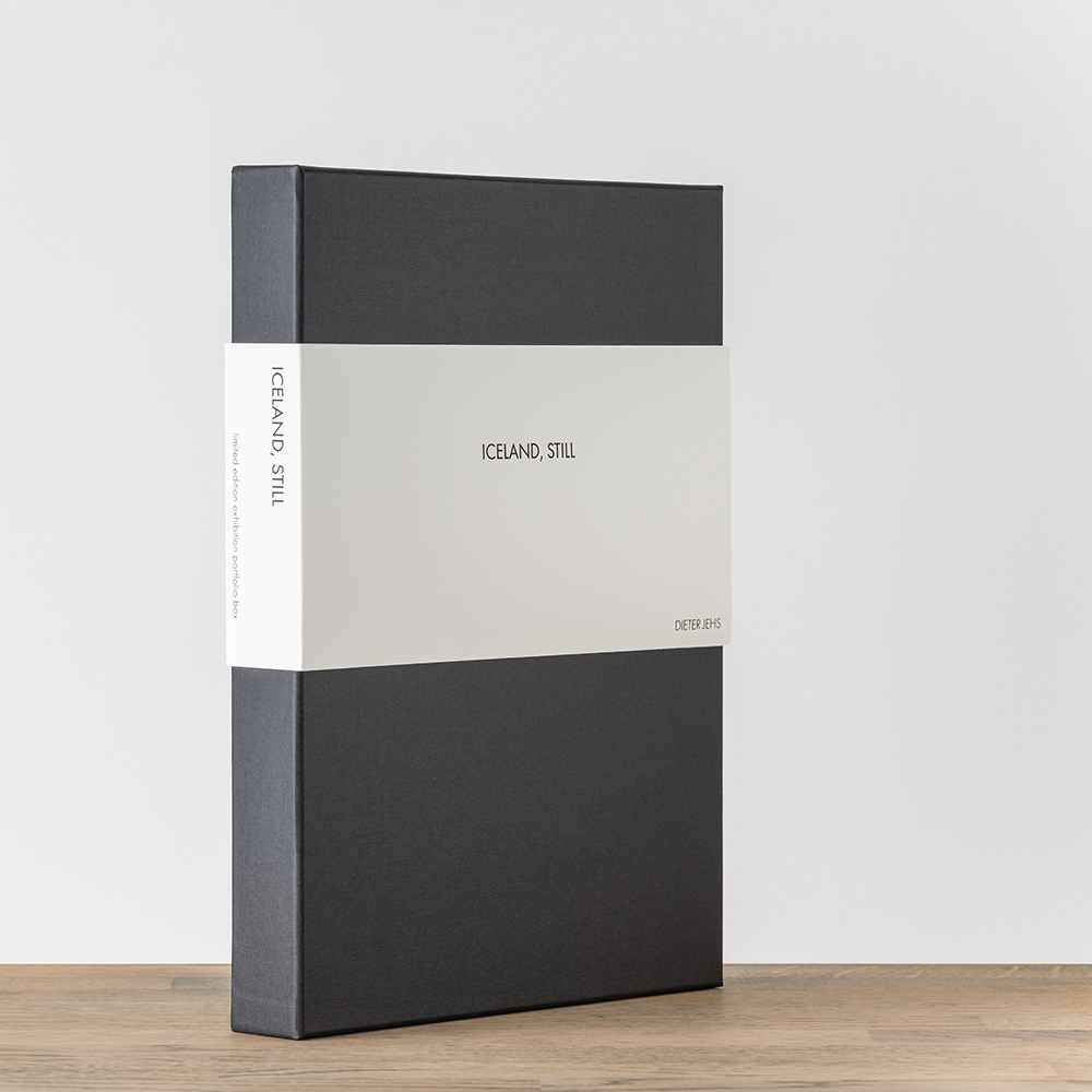 A Very Large Art Portfolio Case - Portfoliobox