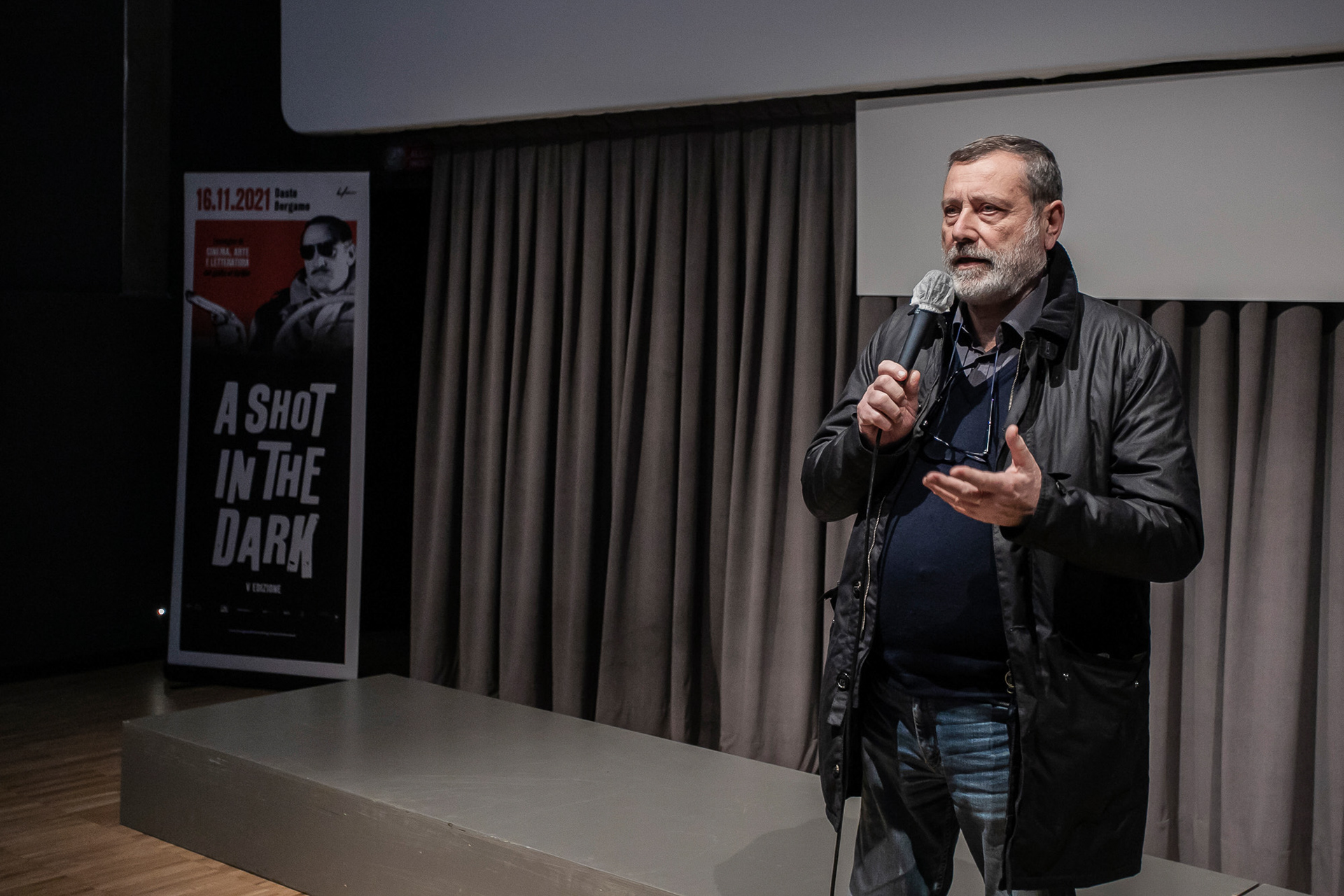 Massimo Carlotto per A Shot in the Dark
