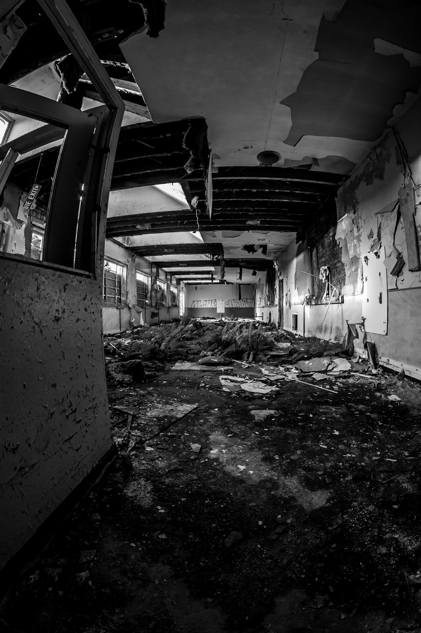 Urbex: Strathmartine Hospital