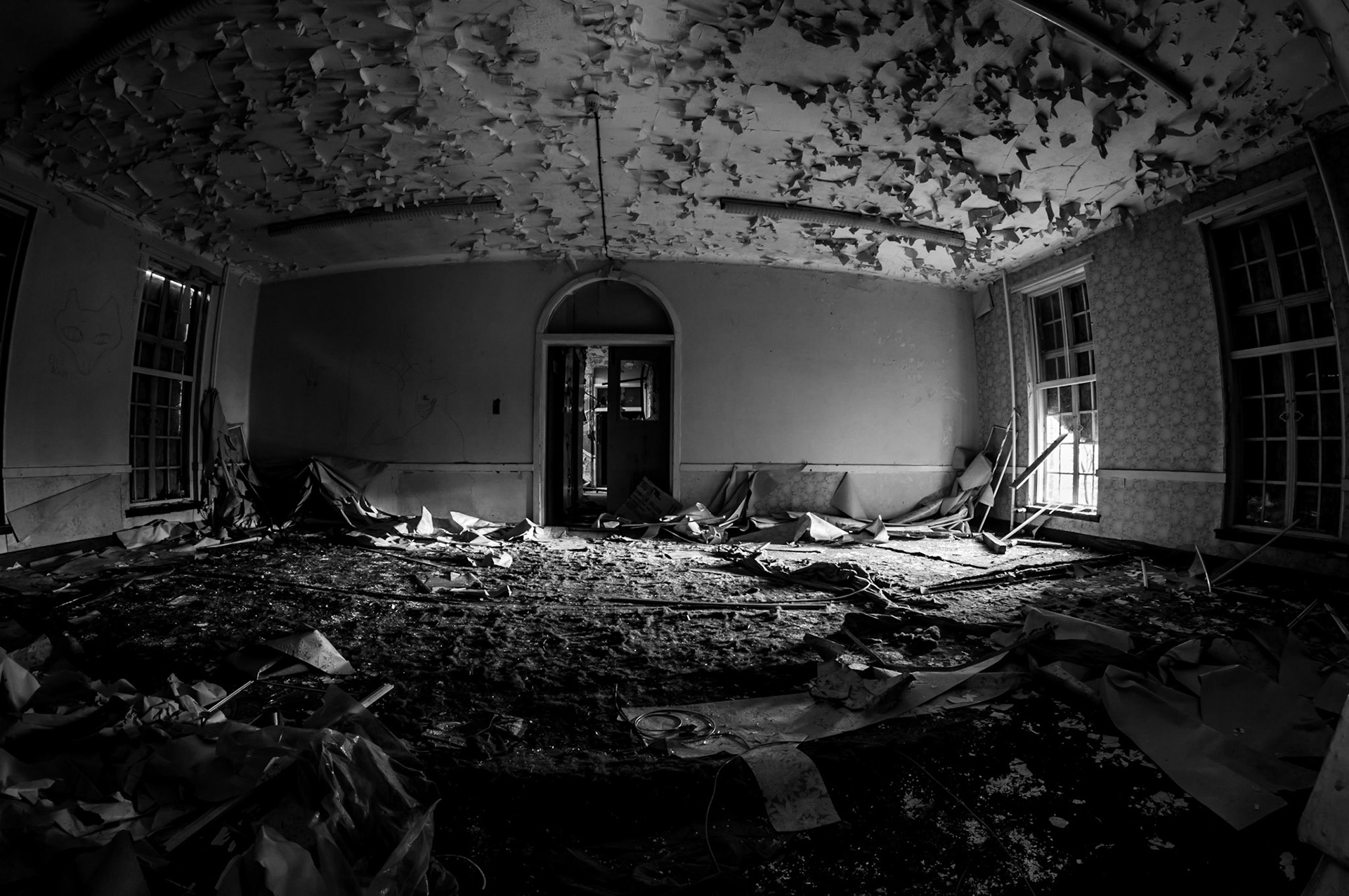 Urbex: Strathmartine Hospital