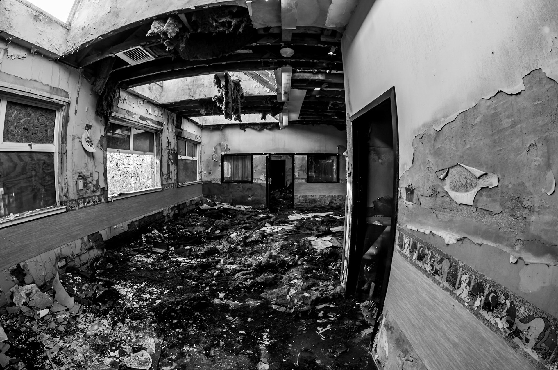 Urbex: Strathmartine Hospital