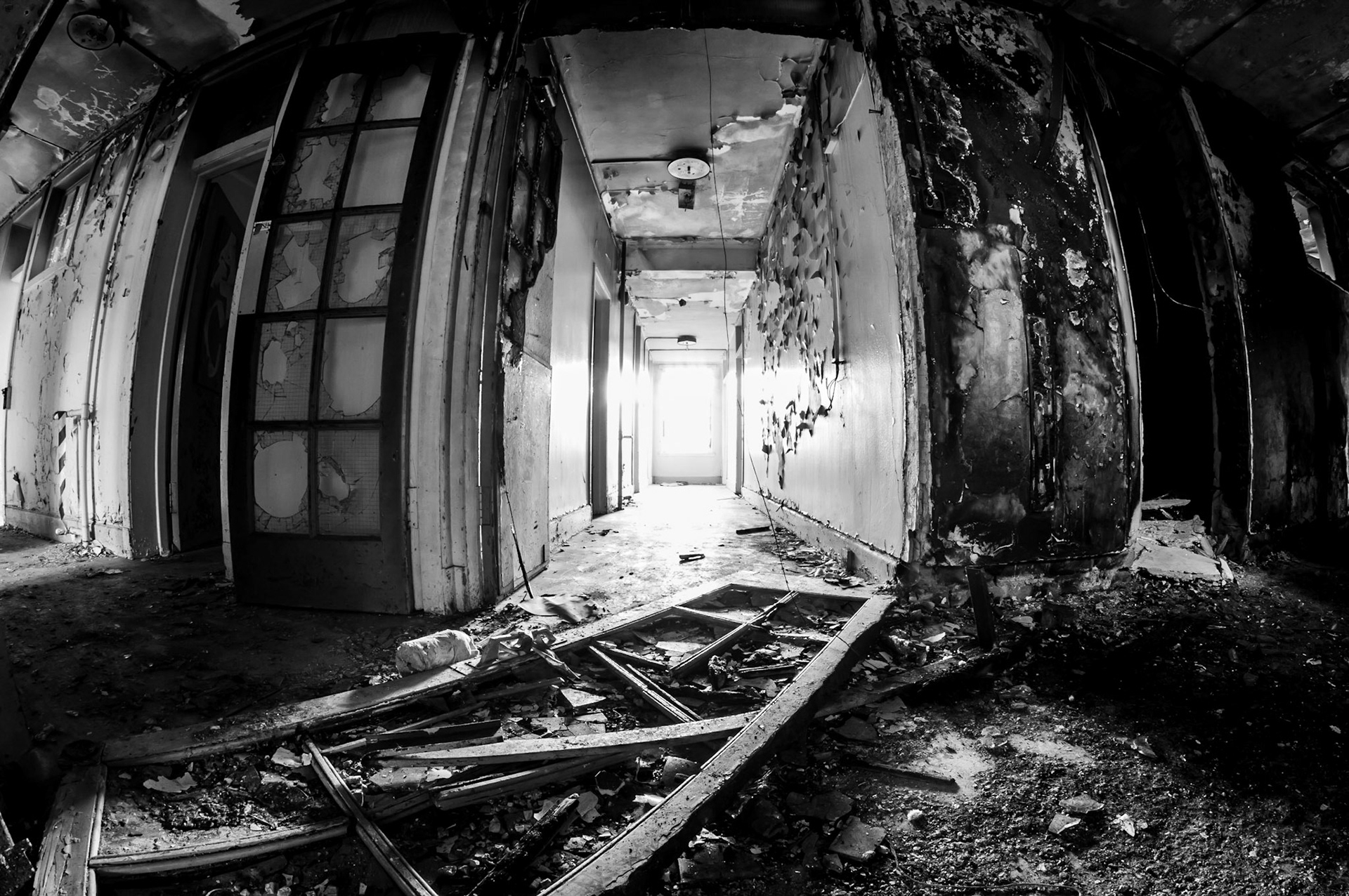 Urbex: Strathmartine Hospital