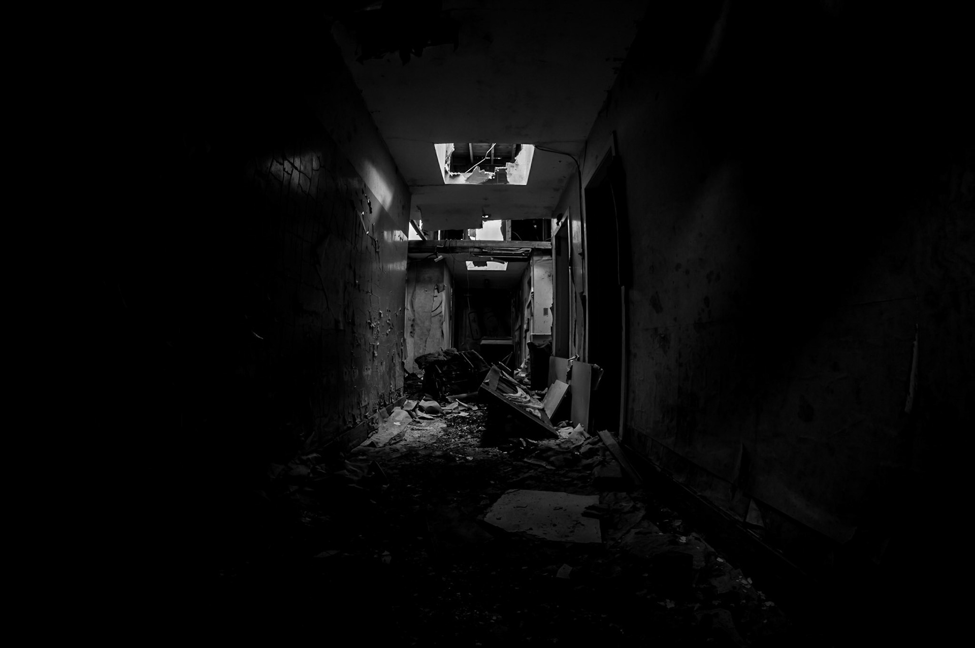 Urbex: Strathmartine Hospital